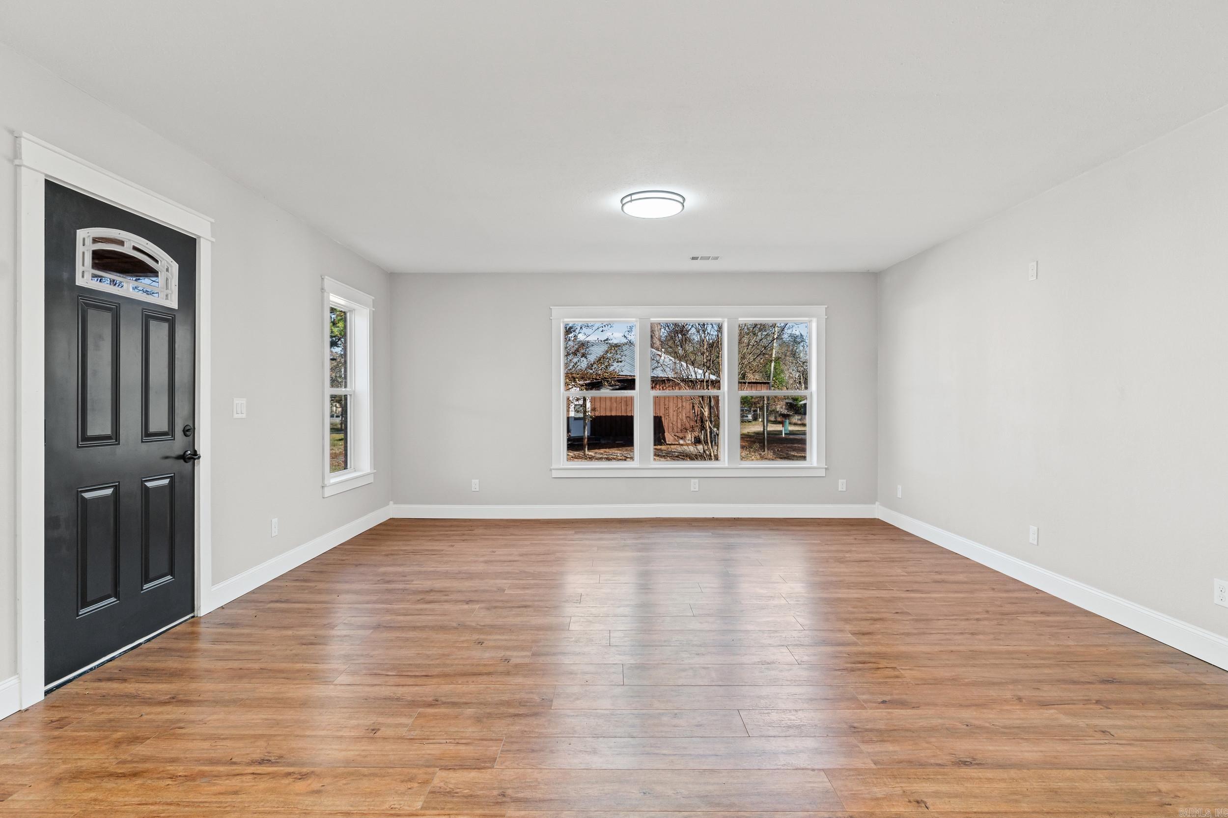 410 N 2nd  Augusta, AR