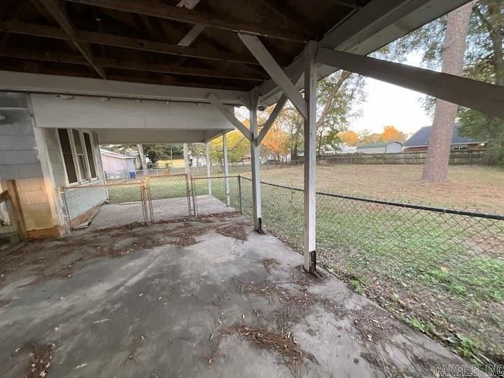 219 S Centre  DeKalb, TX, TX