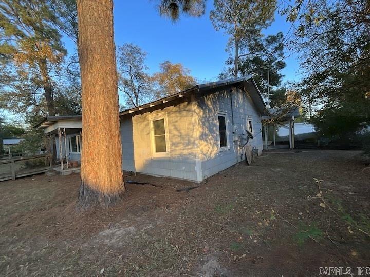 219 S Centre  DeKalb, TX, TX