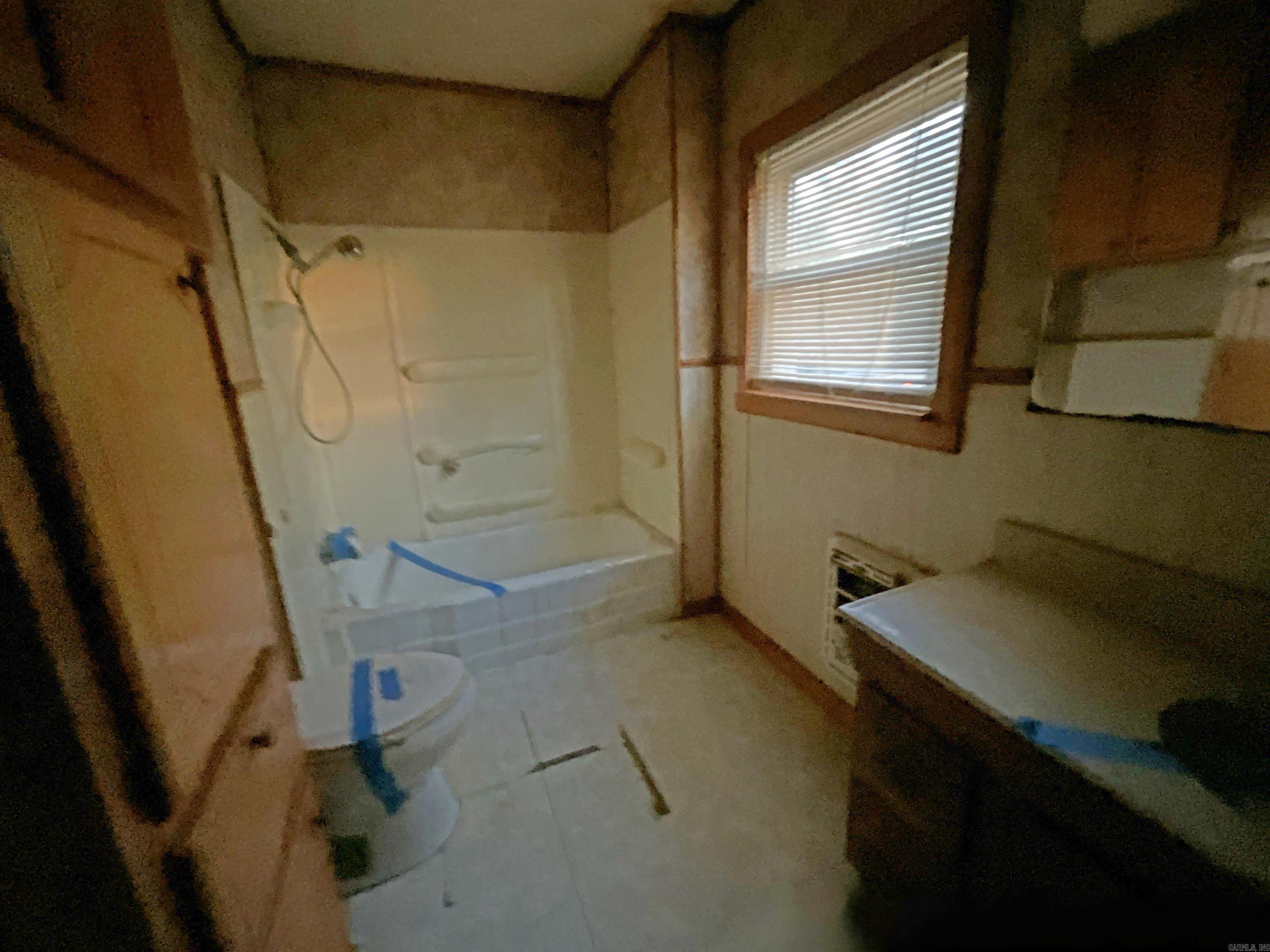 219 S Centre  DeKalb, TX, TX