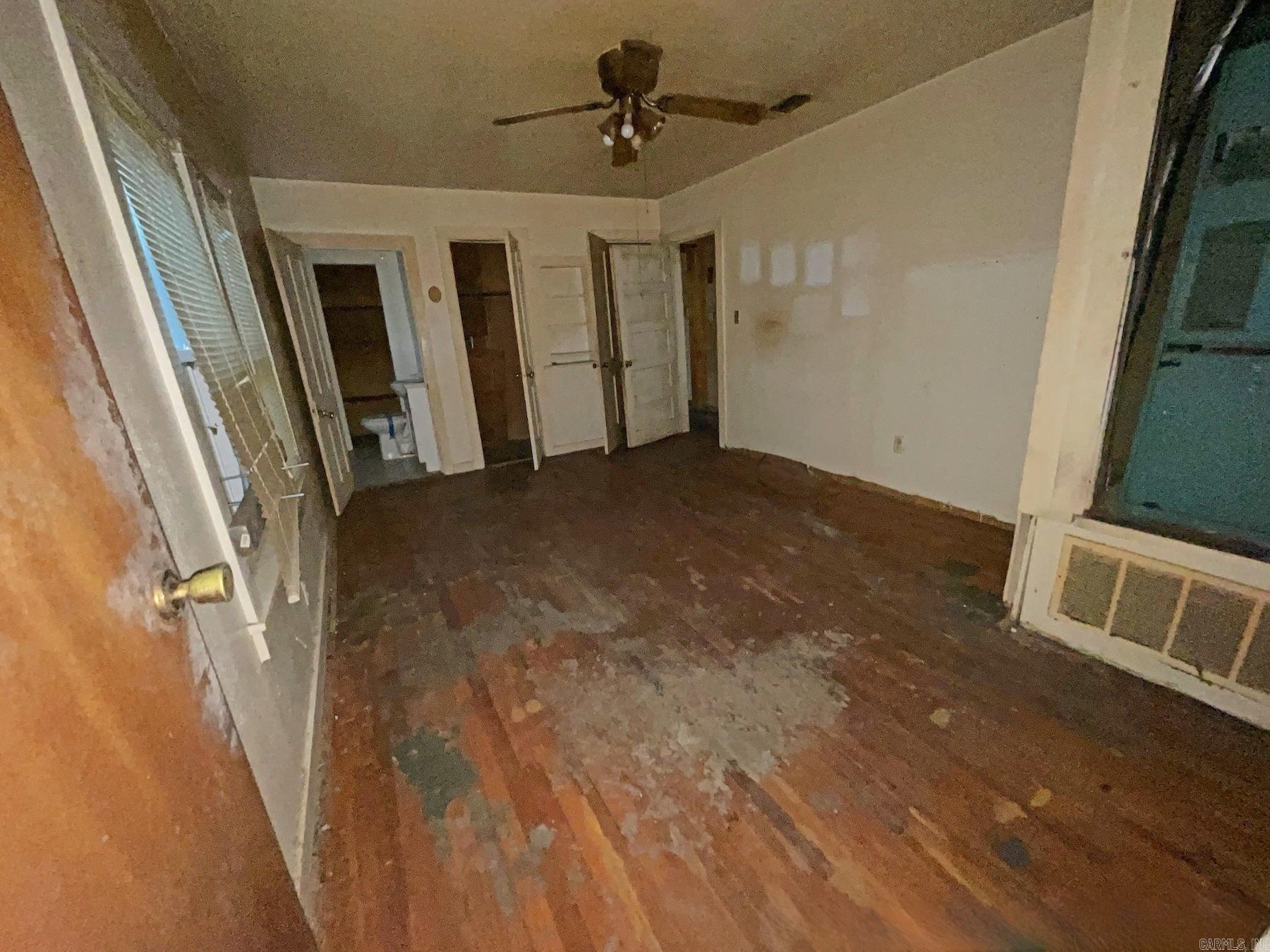 219 S Centre  DeKalb, TX, TX