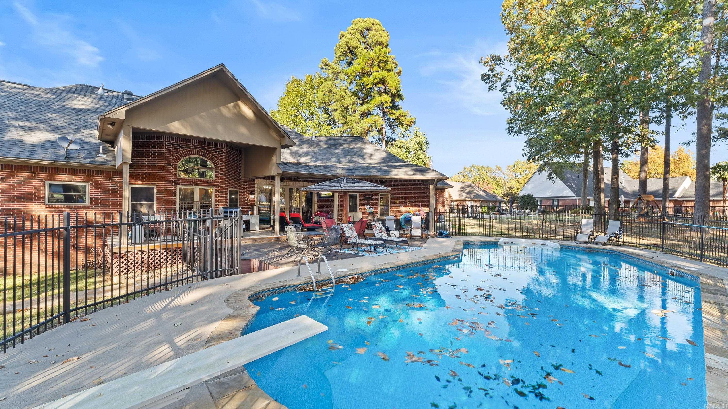 6516 Wuthering Heights Lane  Texarkana, AR