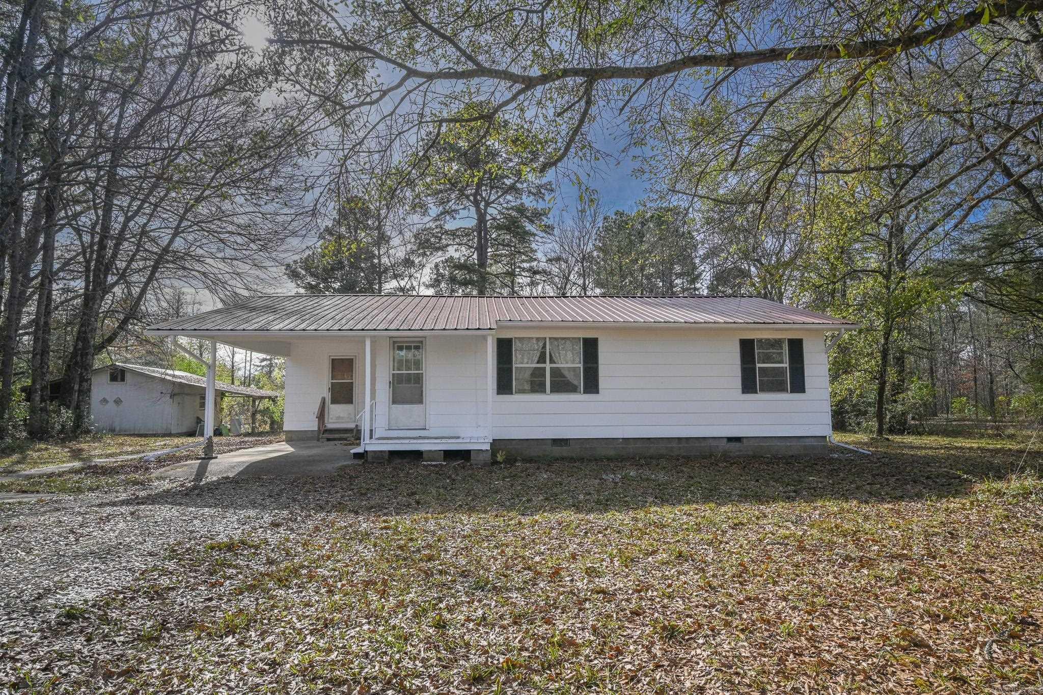 4109 Highway 8 West  Mena, AR