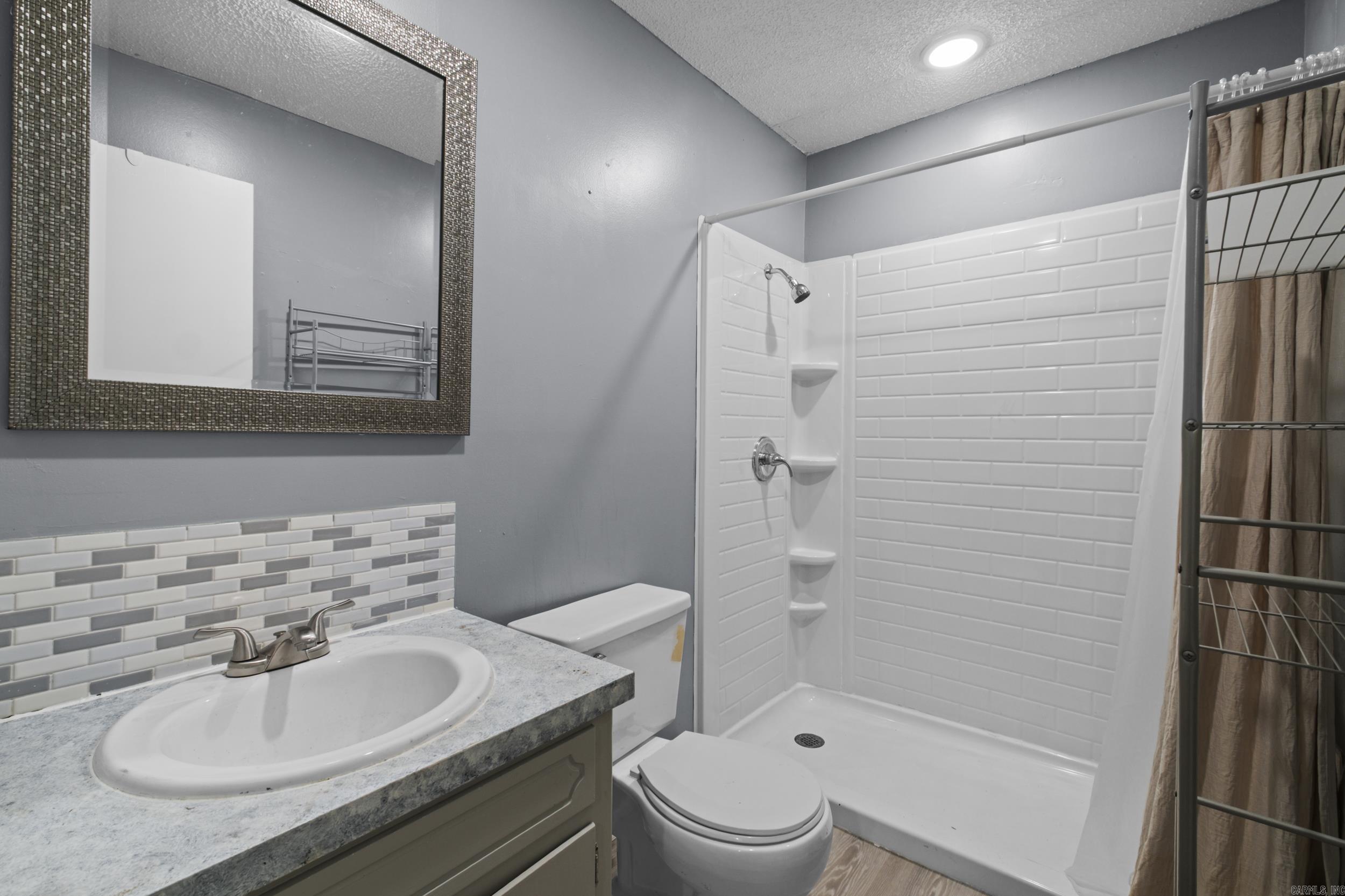 4907 Old Tom Box Rd  Jacksonville, AR