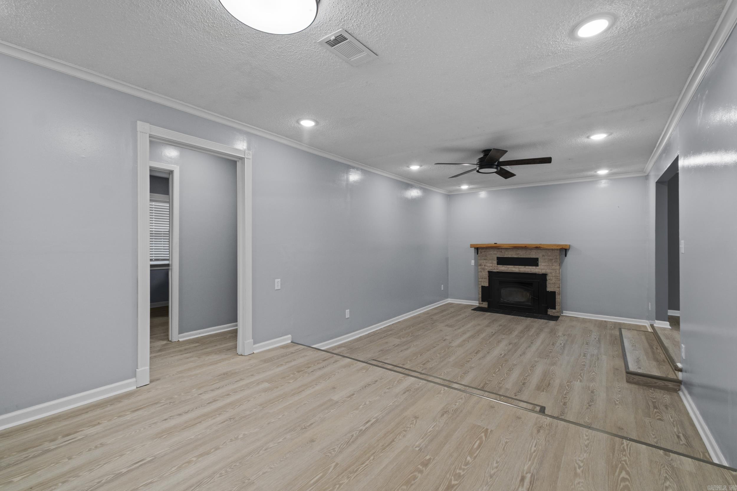 4907 Old Tom Box Rd  Jacksonville, AR