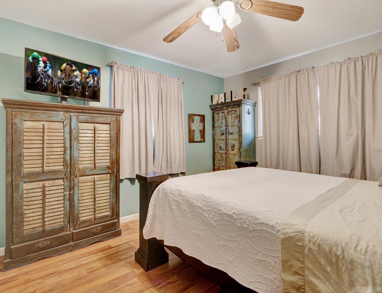 3 Valls  Hot Springs Village, AR