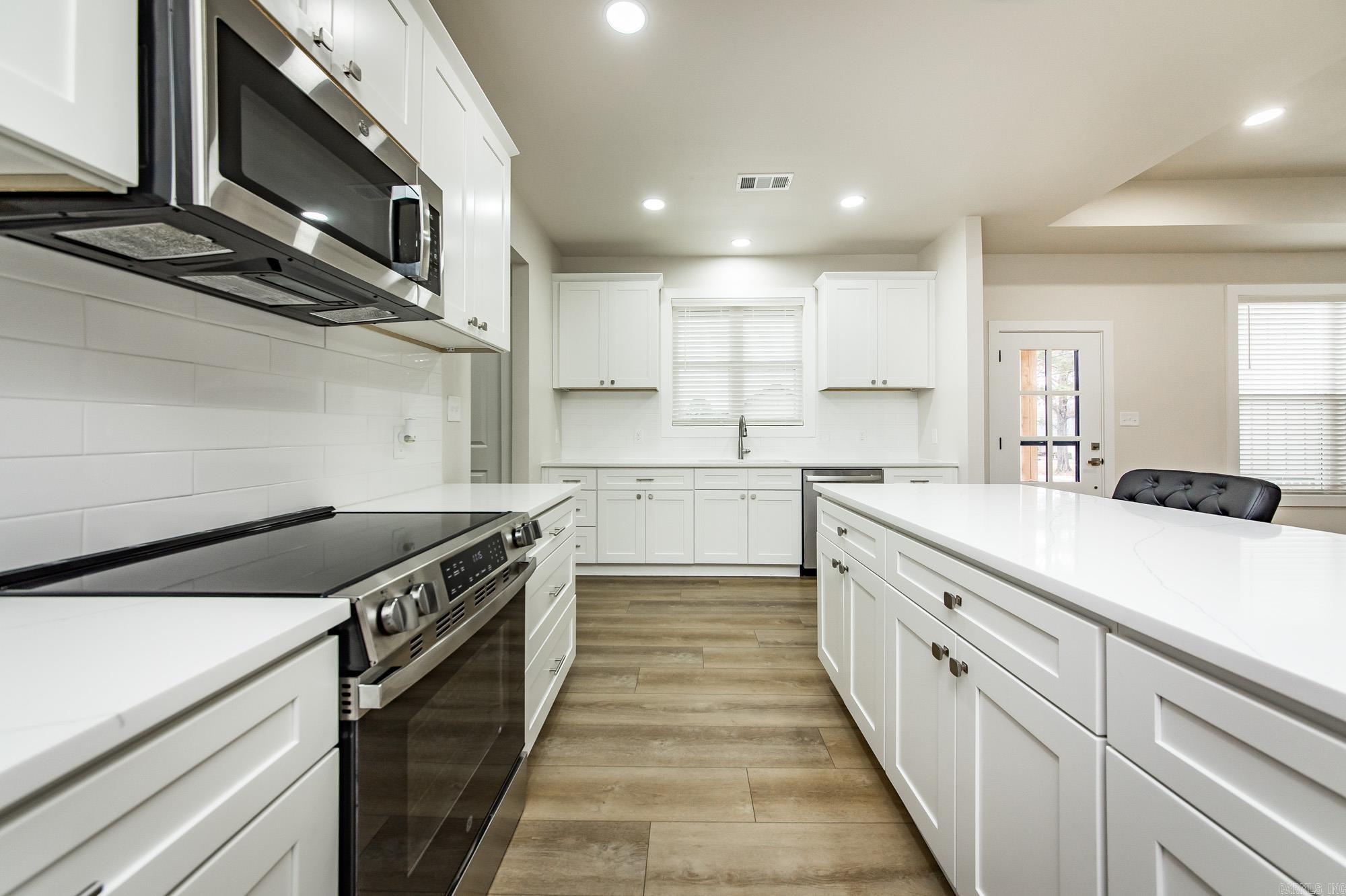 3172 Haley  Benton, AR