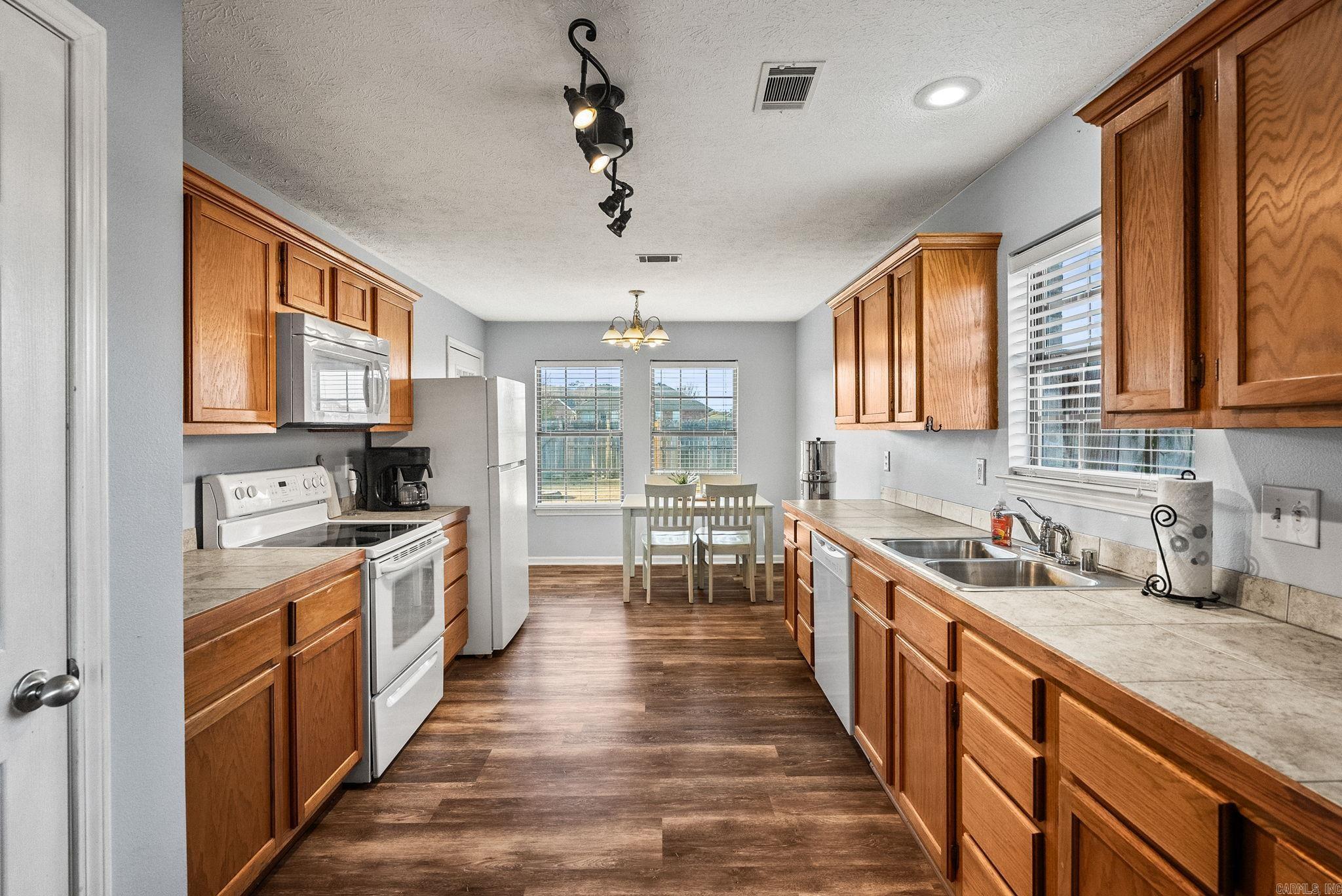 2335 Morning Glory Conway, AR 72034