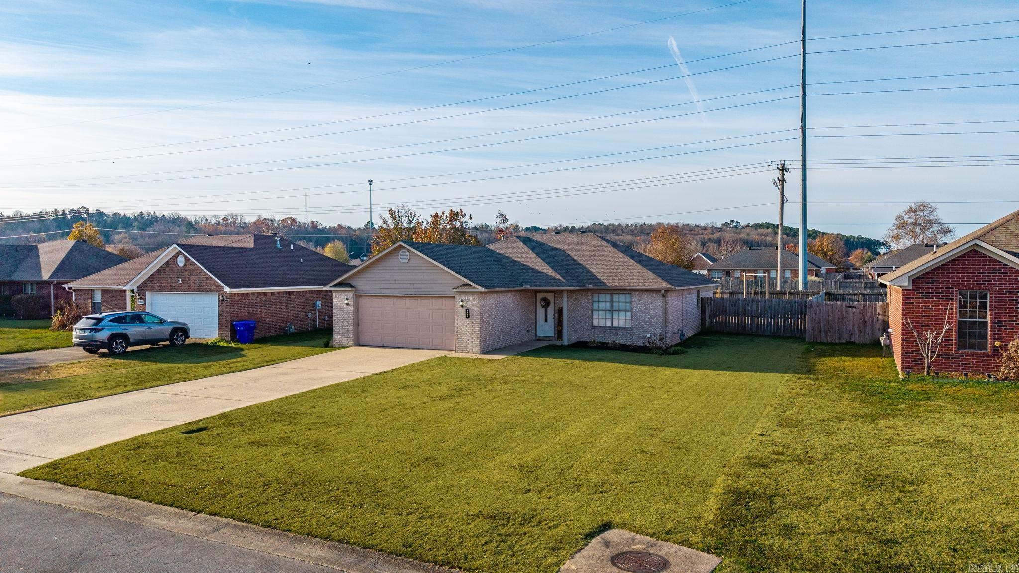 2335 Morning Glory Conway, AR 72034