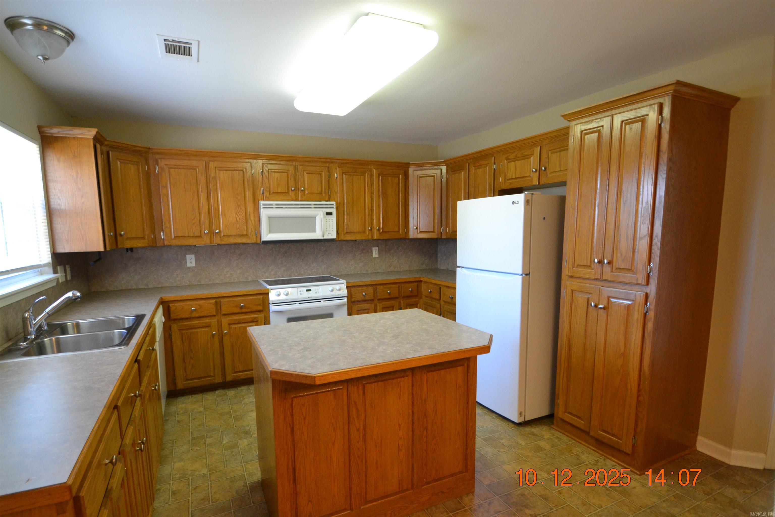 3418 Lacross  Bryant, AR