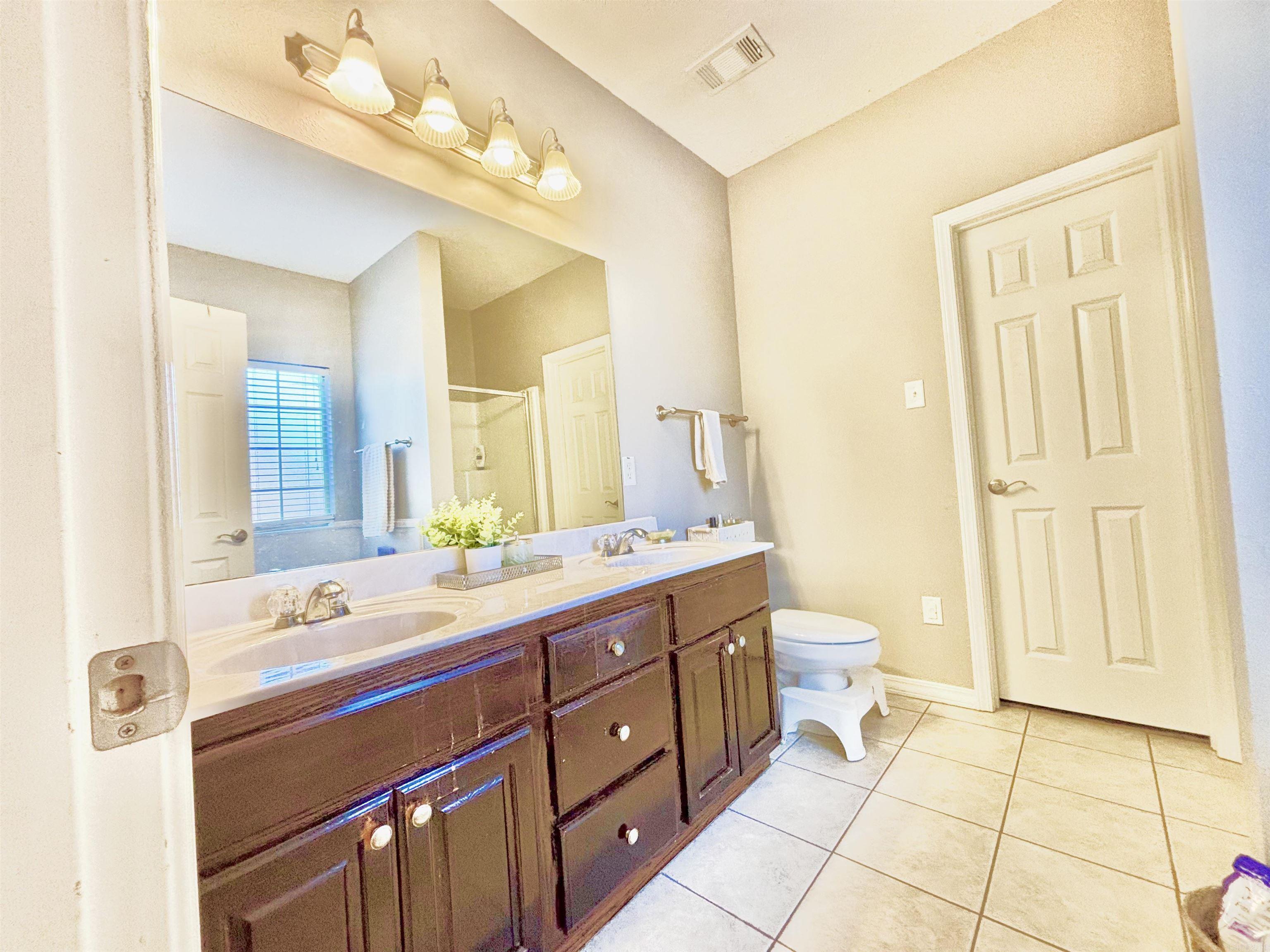 17 Vilsonia Way  Vilonia, AR