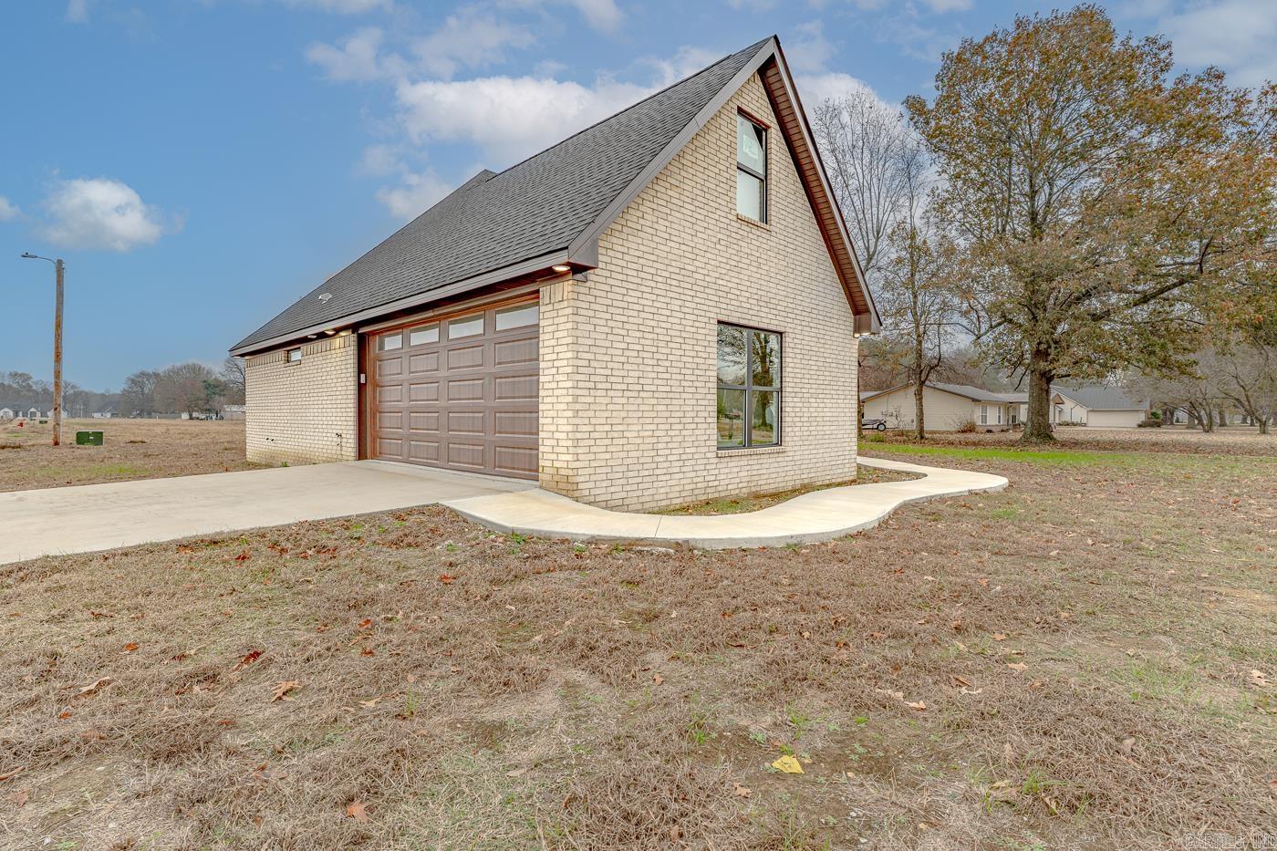 804 Pecan Grove  Trumann, AR