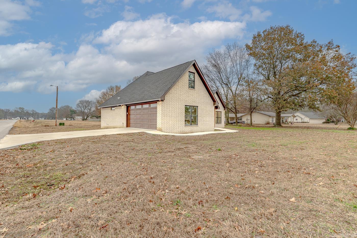 804 Pecan Grove  Trumann, AR