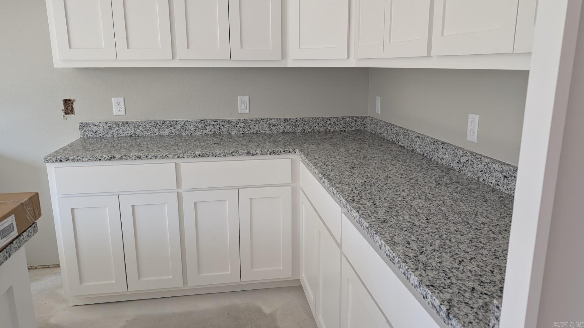 32 Dandelion Drive Greenbrier, AR 72058