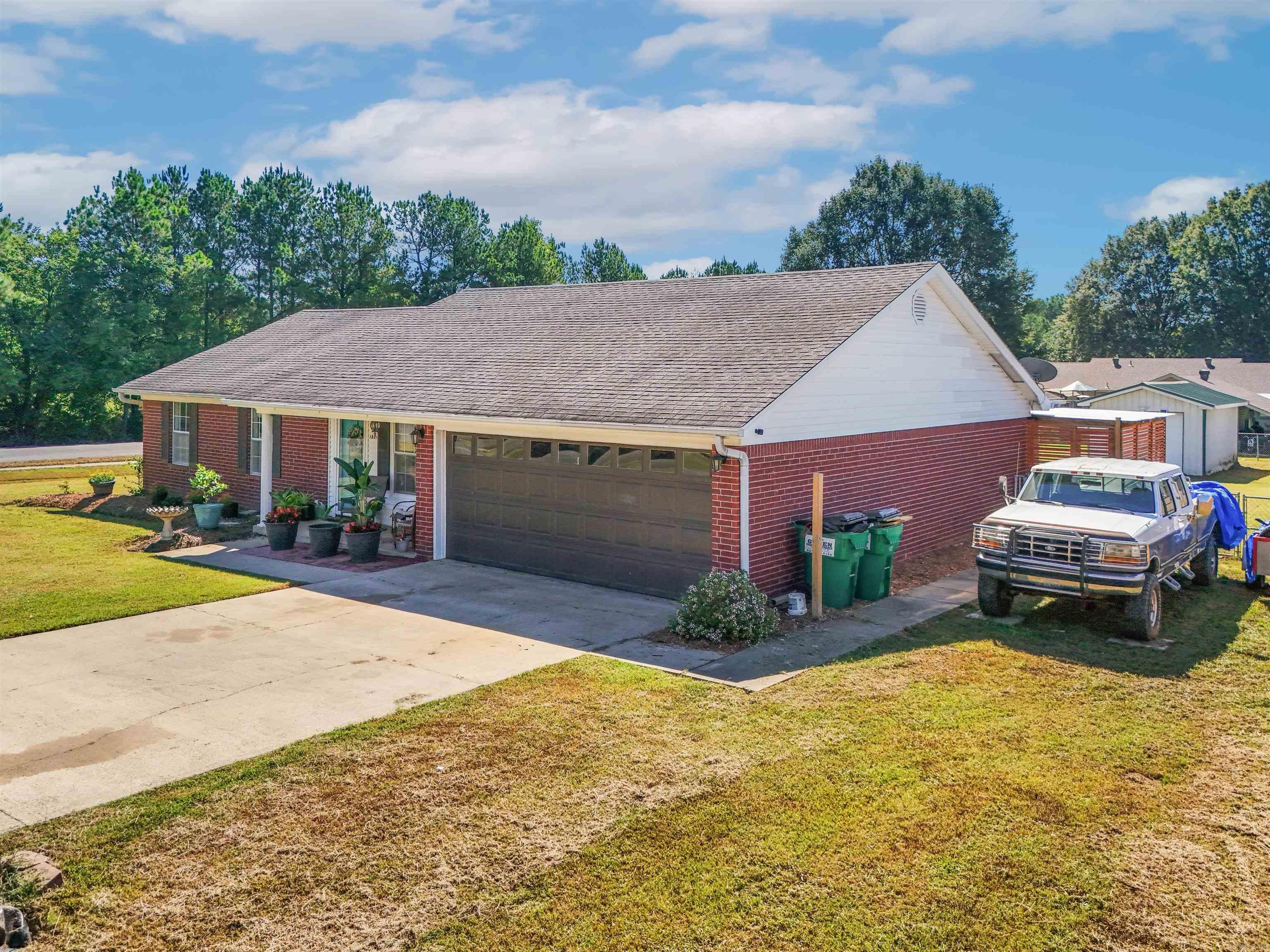 1801 Pinewood  Beebe, AR