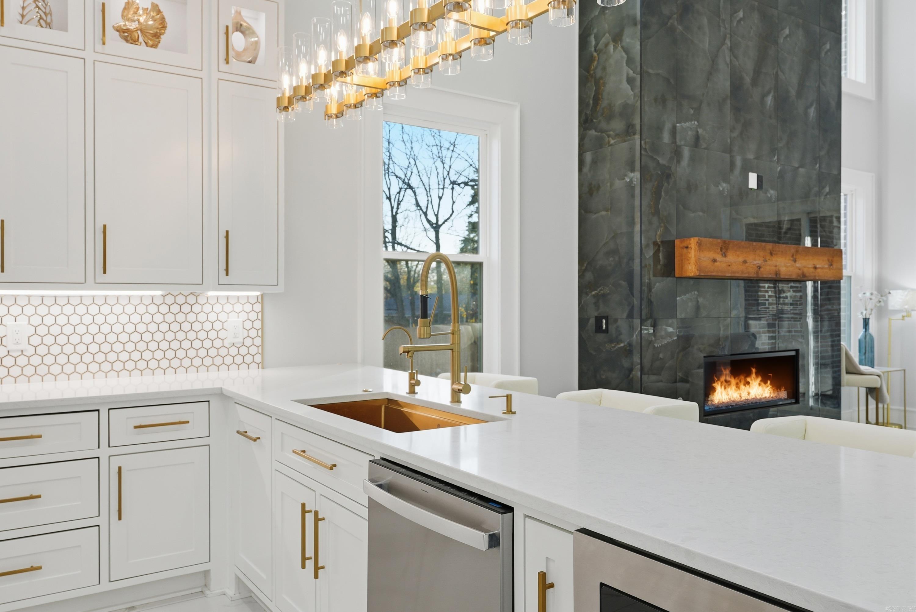 7 Oak Glen  Little Rock, AR