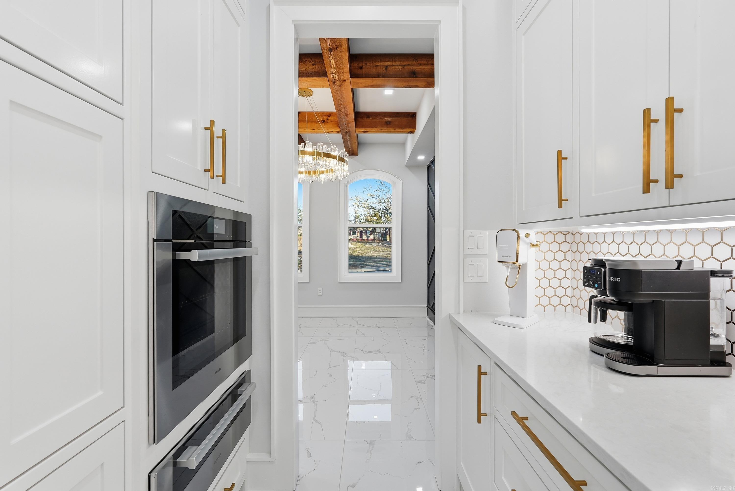 7 Oak Glen  Little Rock, AR