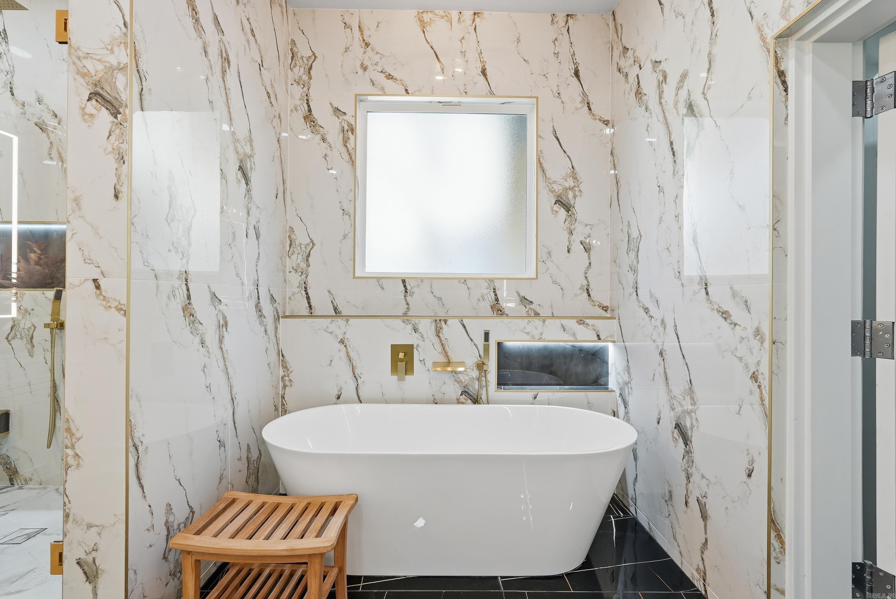 7 Oak Glen  Little Rock, AR