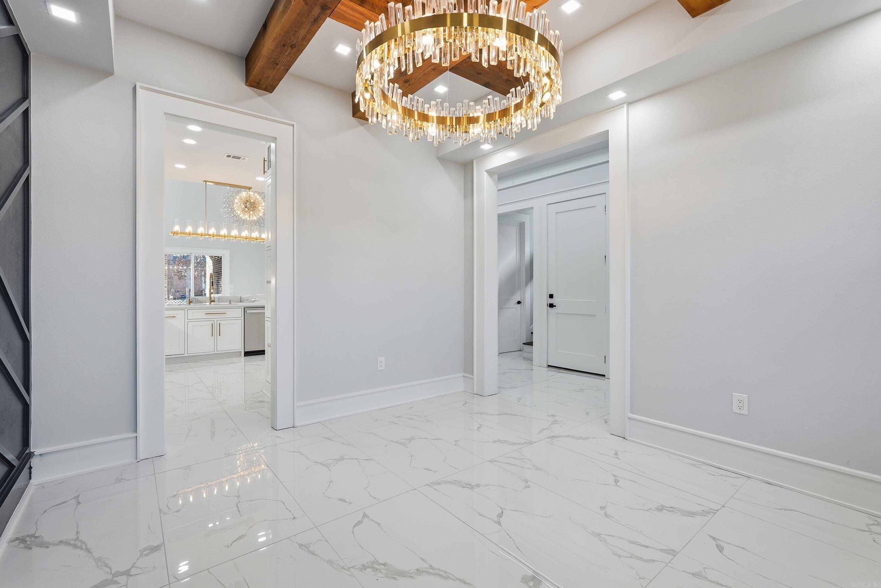 7 Oak Glen  Little Rock, AR