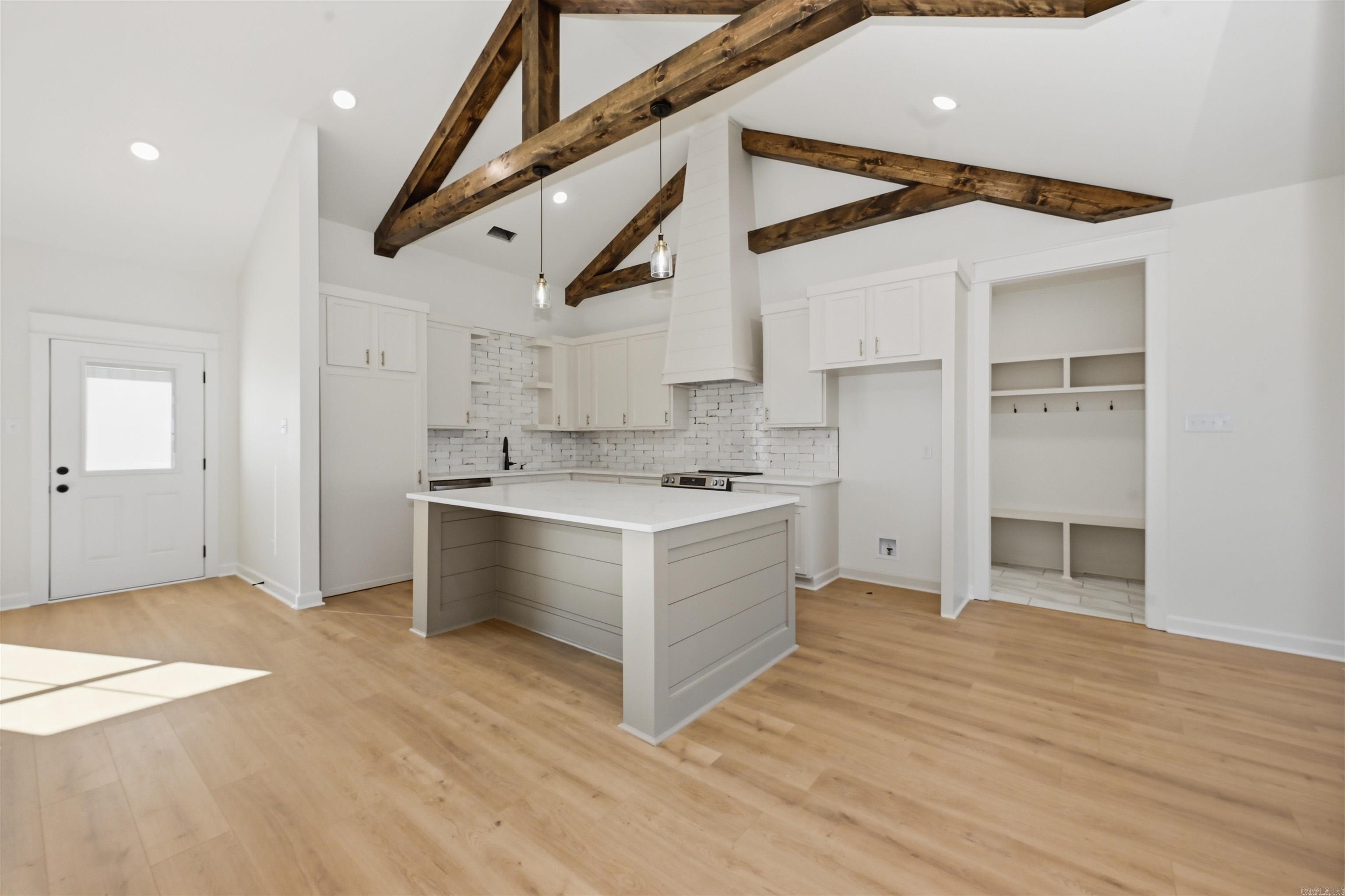 10589 West Miller Bauxite, AR 72011