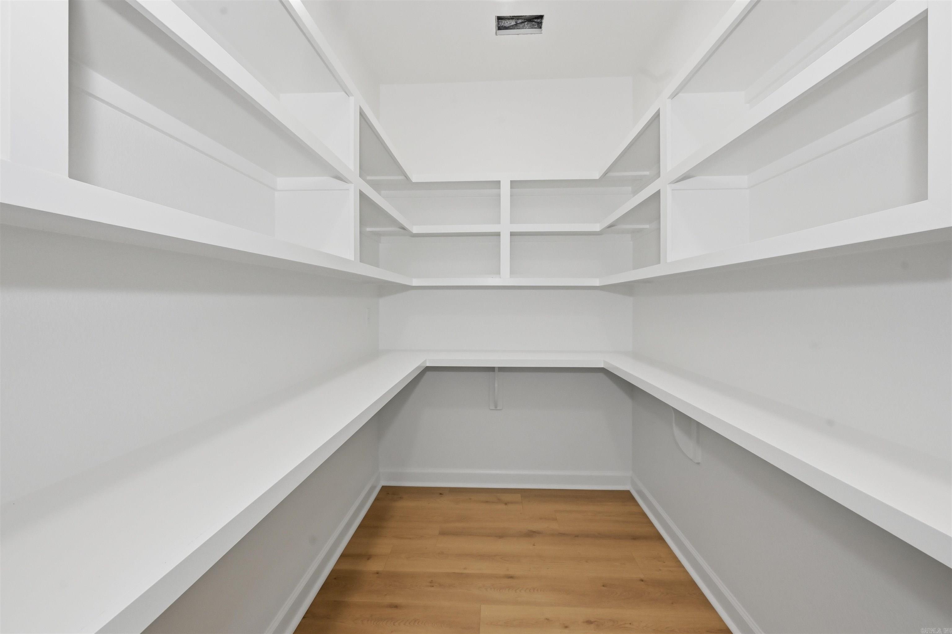 10589 West Miller Bauxite, AR 72011