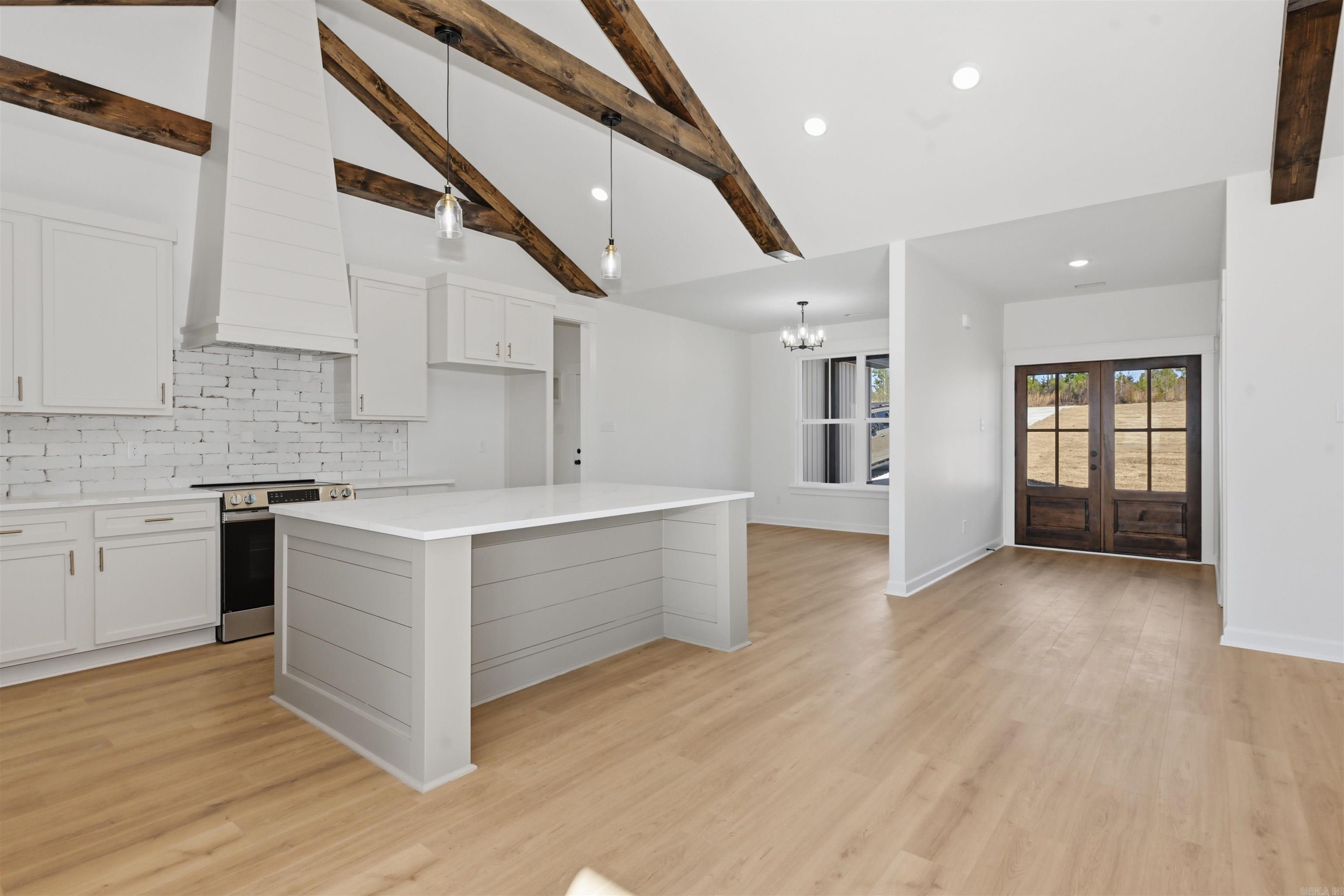 10589 West Miller Bauxite, AR 72011