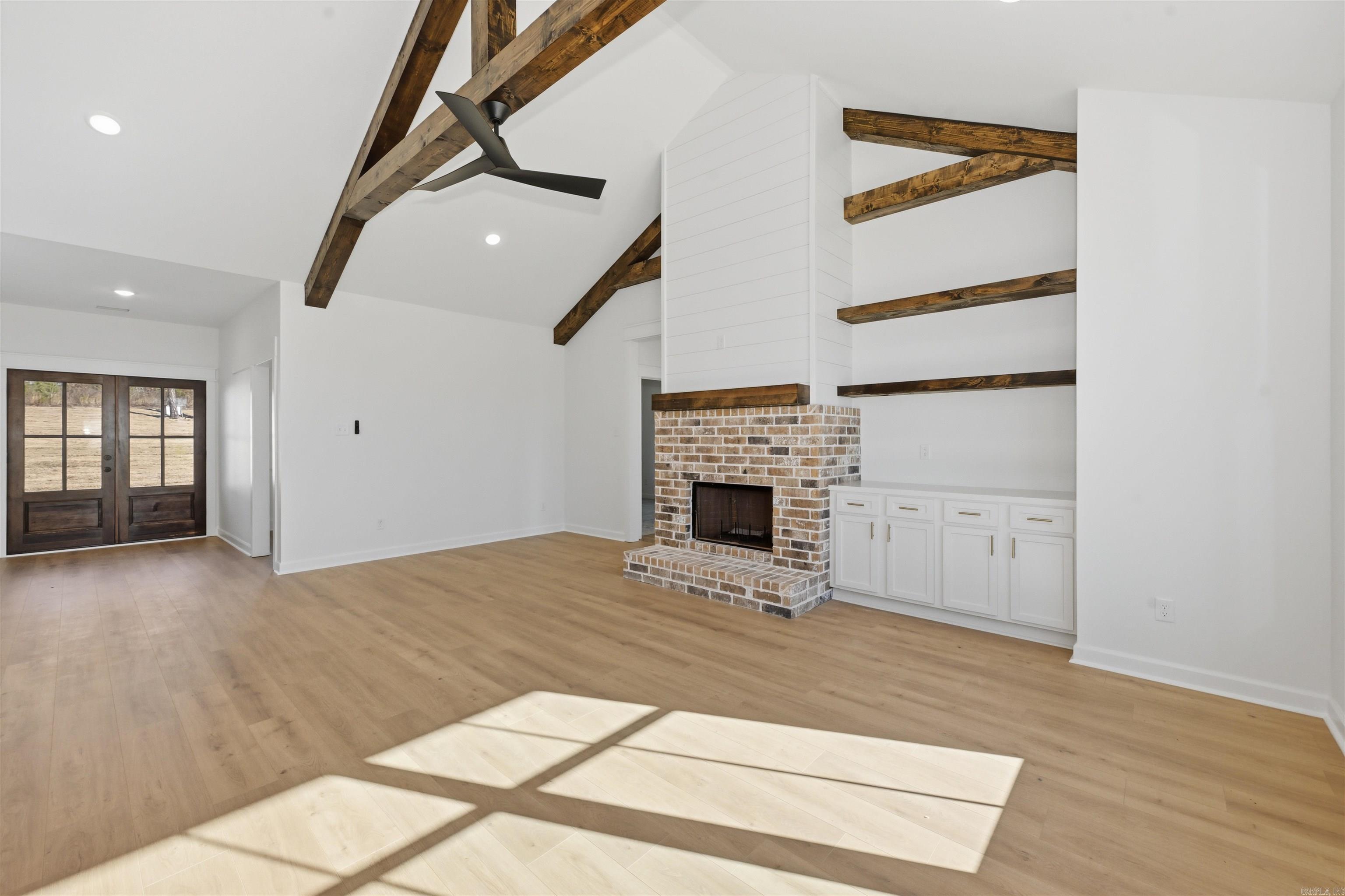 10589 West Miller Bauxite, AR 72011