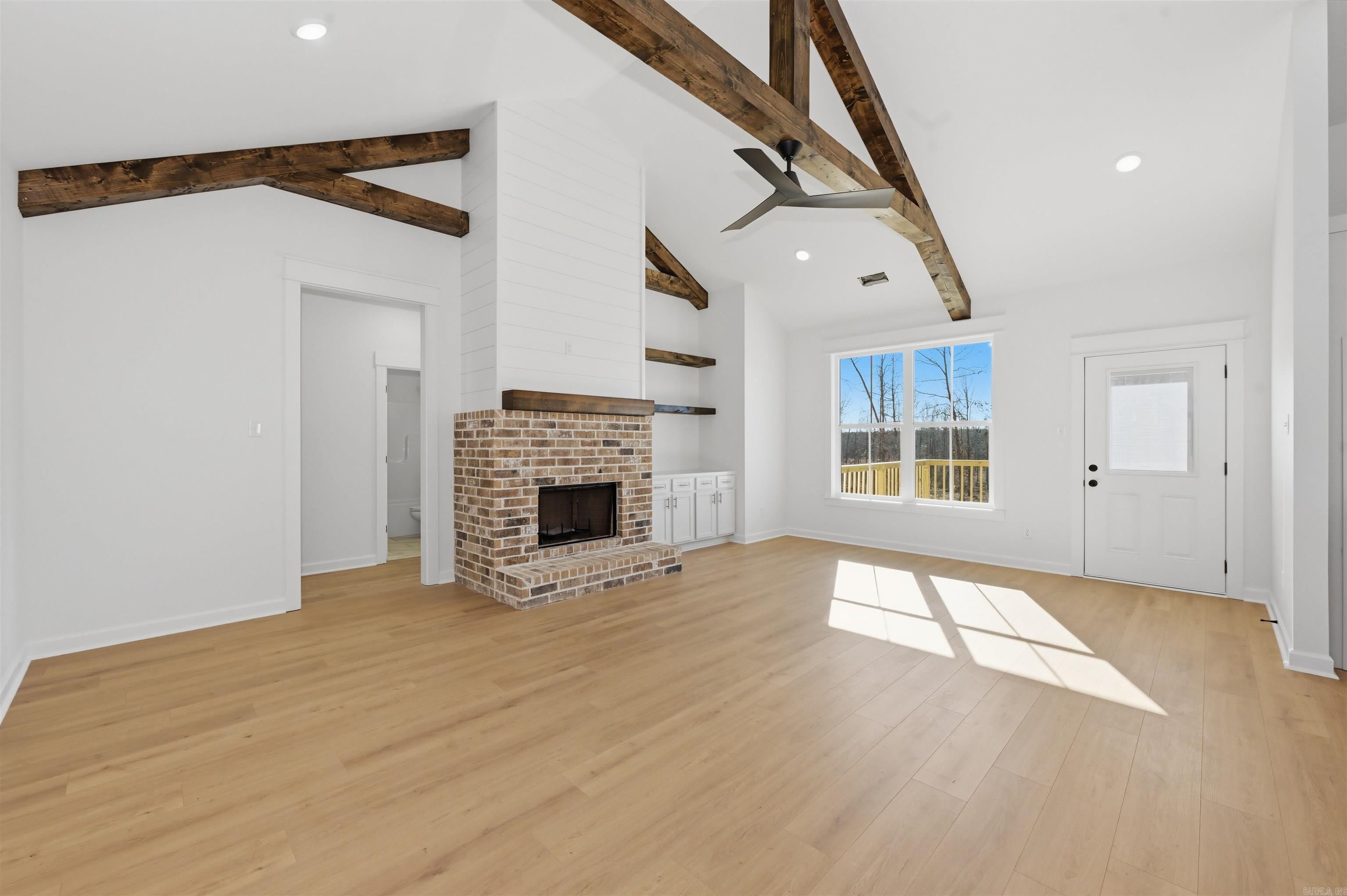 10589 West Miller Bauxite, AR 72011