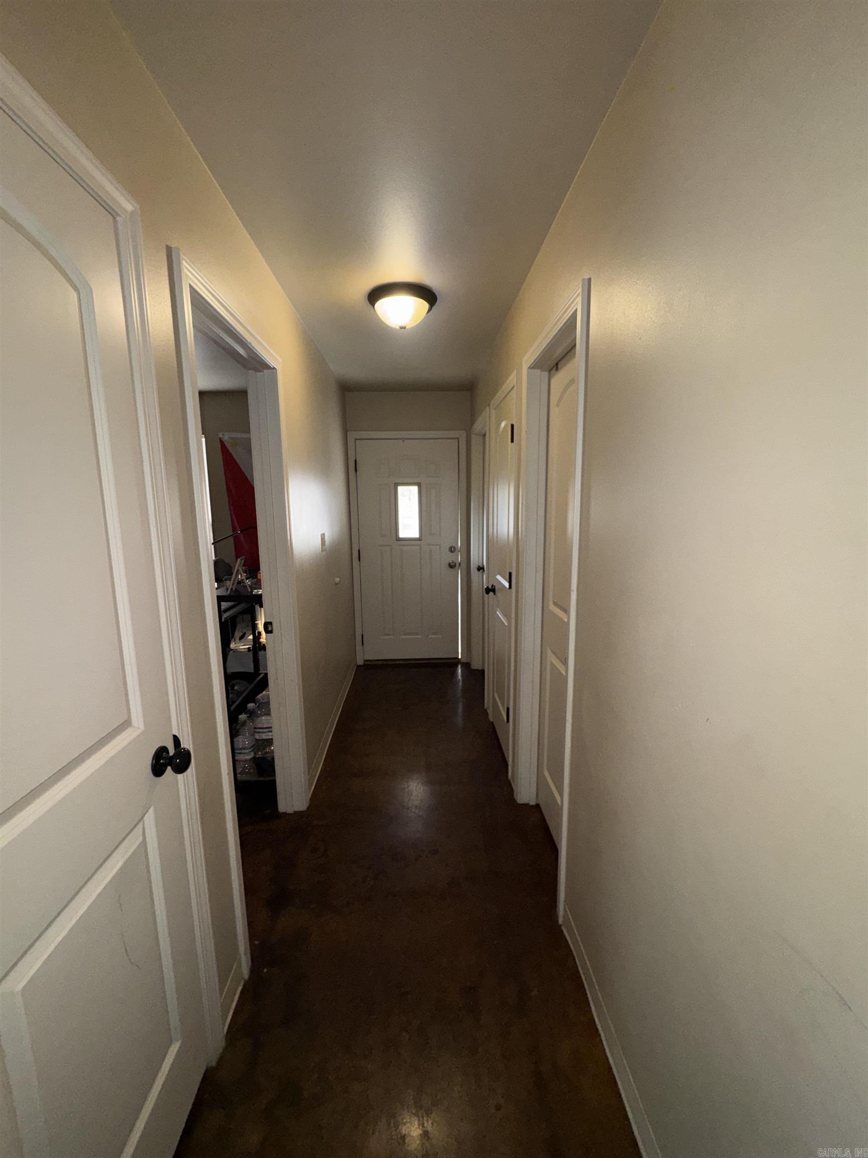 1611 S Grand  Stuttgart, AR