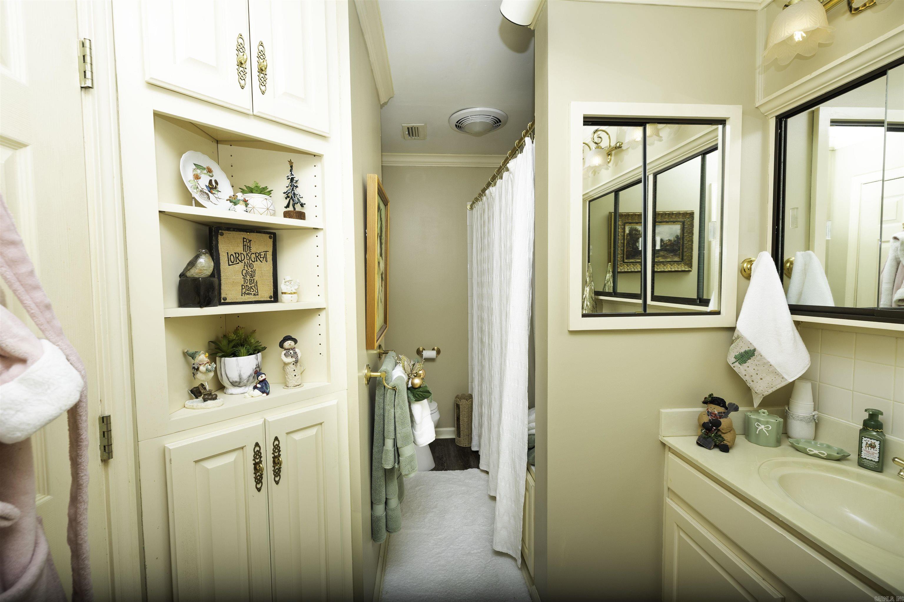 838 W 3rd  Weiner, AR