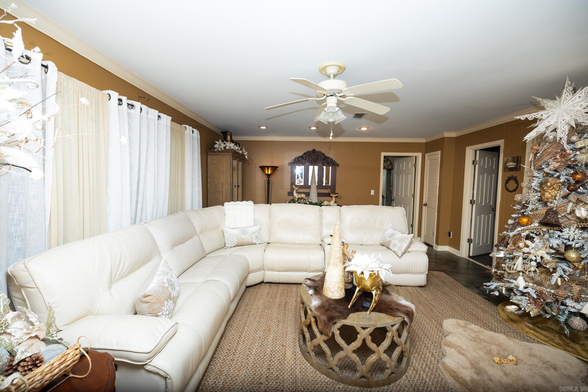 838 W 3rd  Weiner, AR