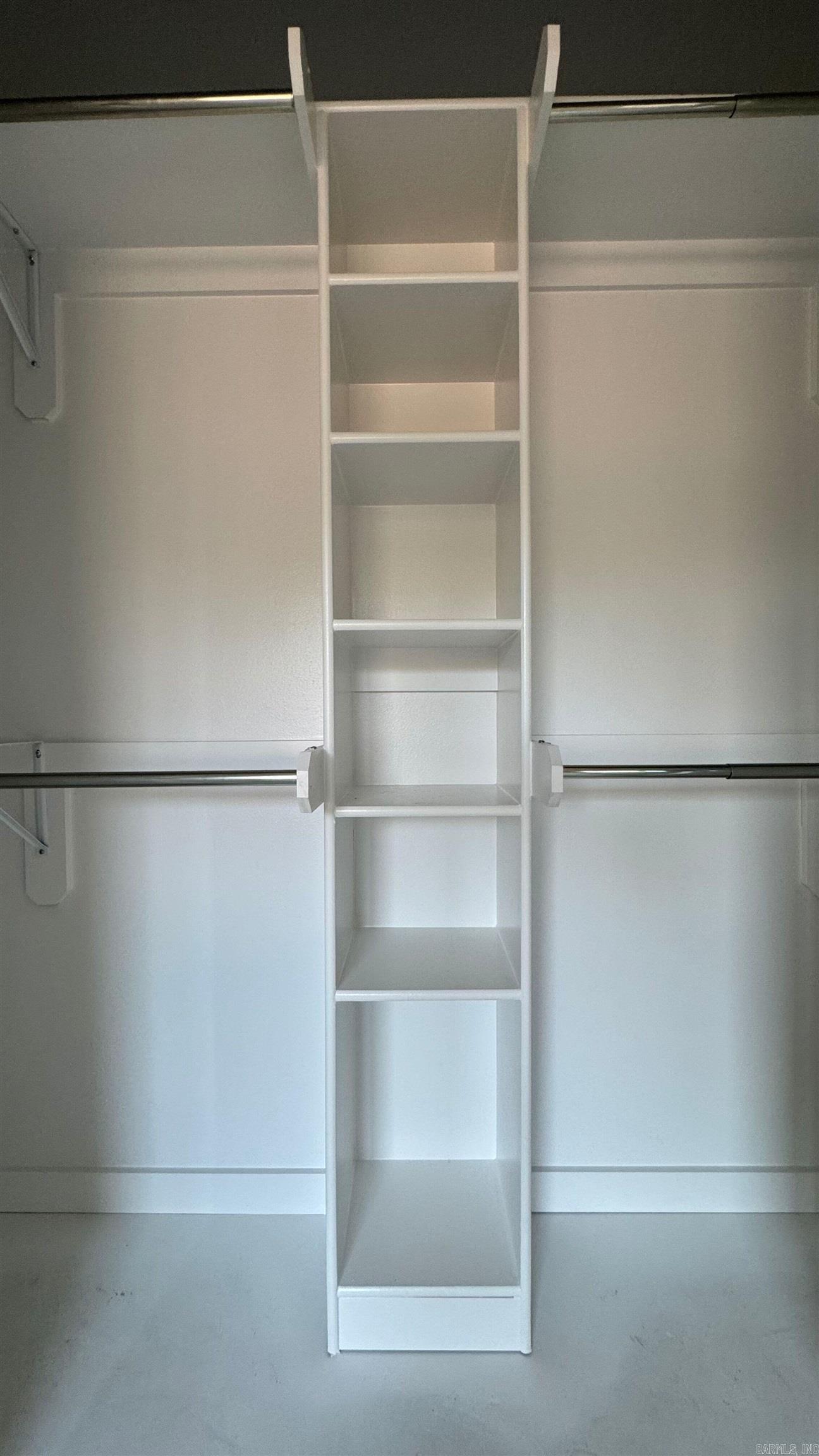 130 Petronia Hot Springs, AR 71913