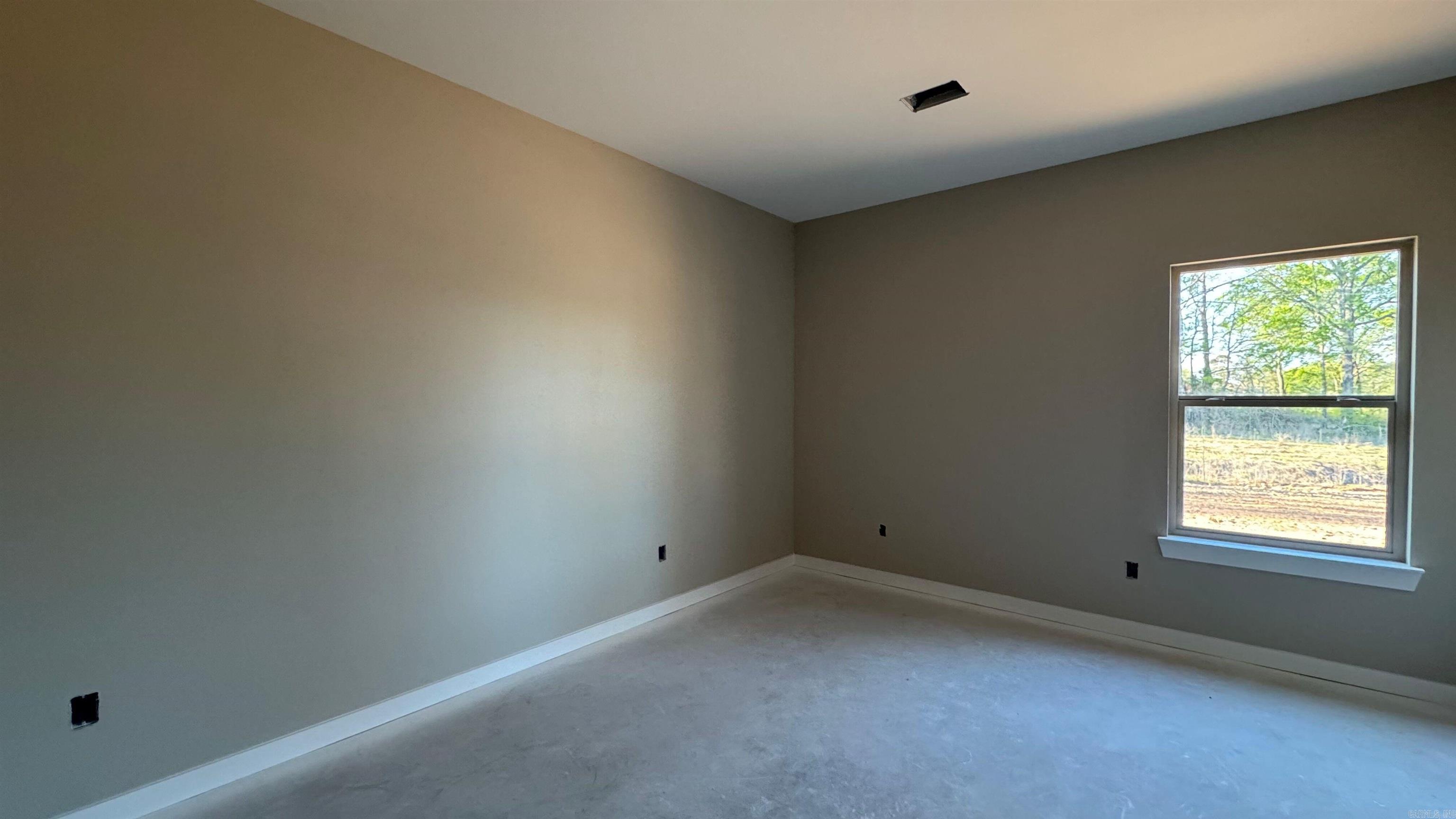 130 Petronia Hot Springs, AR 71913