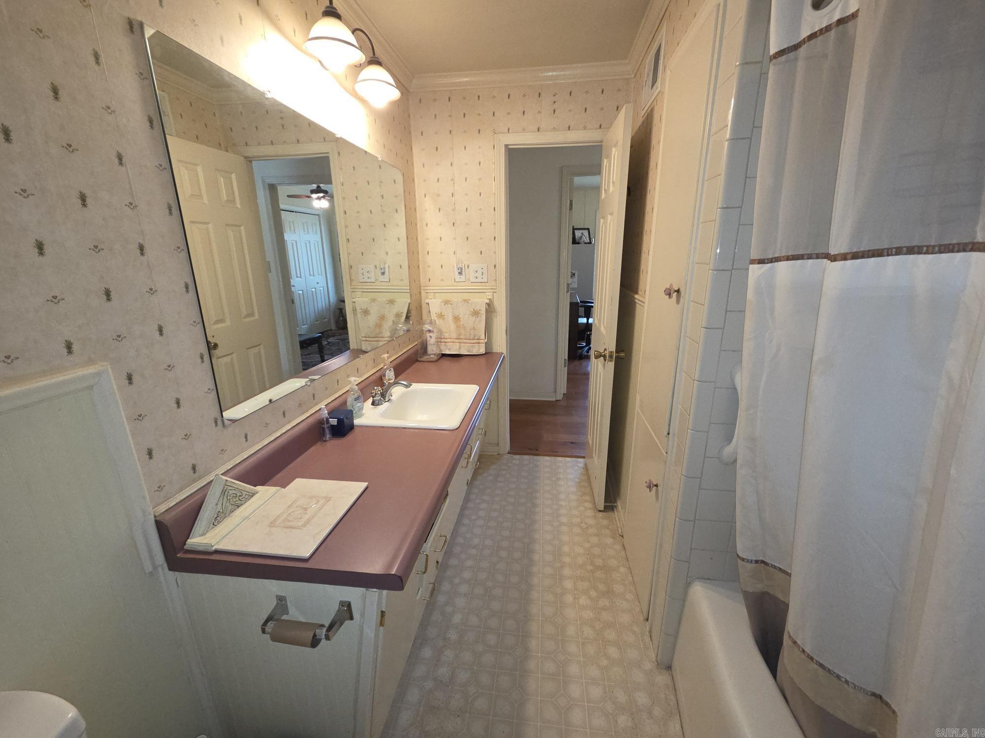 1405 Hillcrest  Searcy, AR