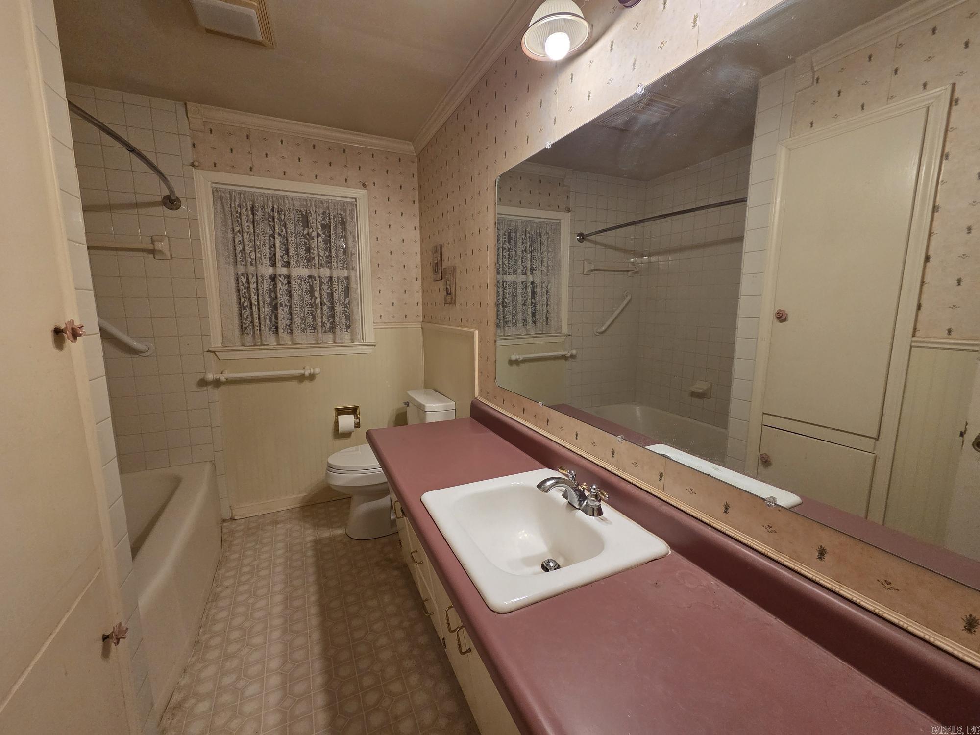 1405 Hillcrest  Searcy, AR