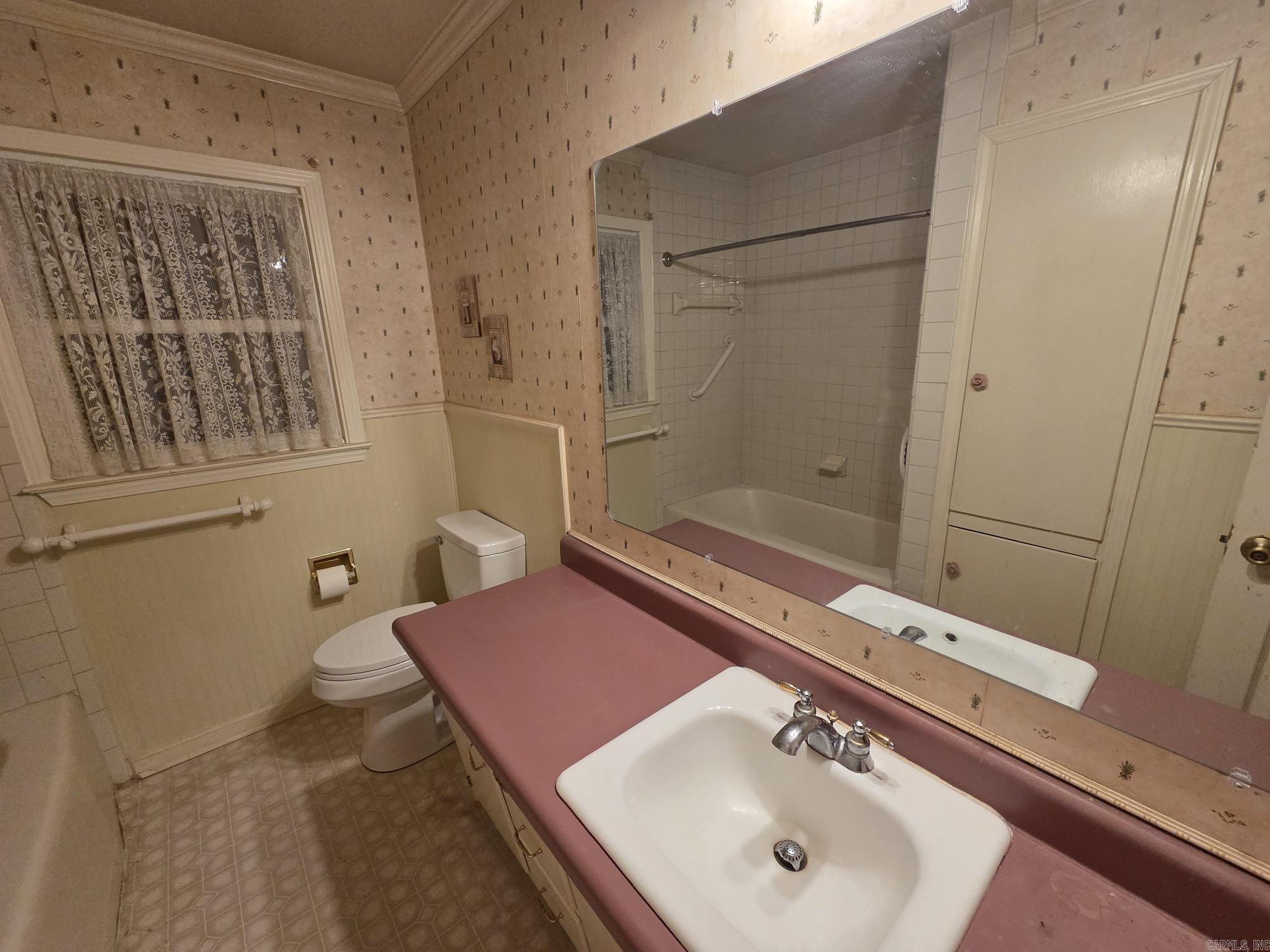 1405 Hillcrest  Searcy, AR