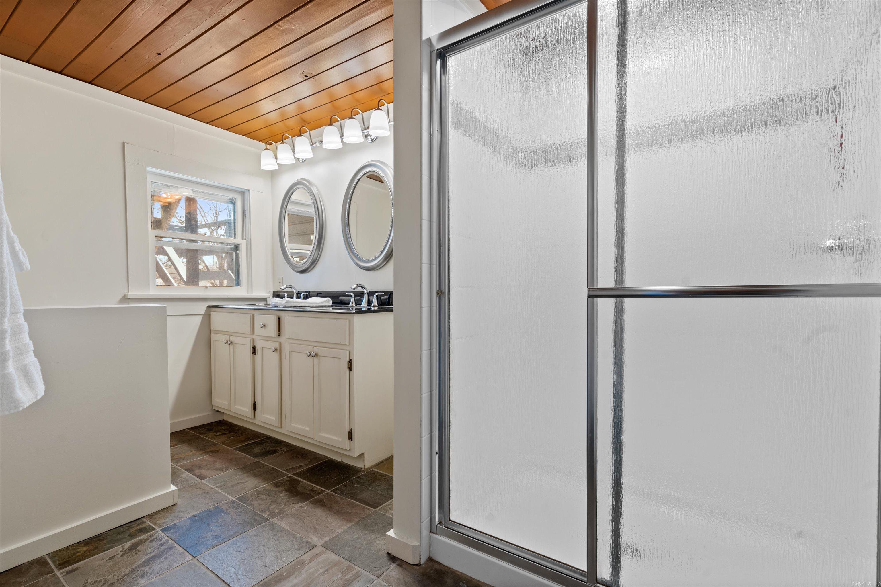 115 Ledgerwood  Hot Springs National Park, AR