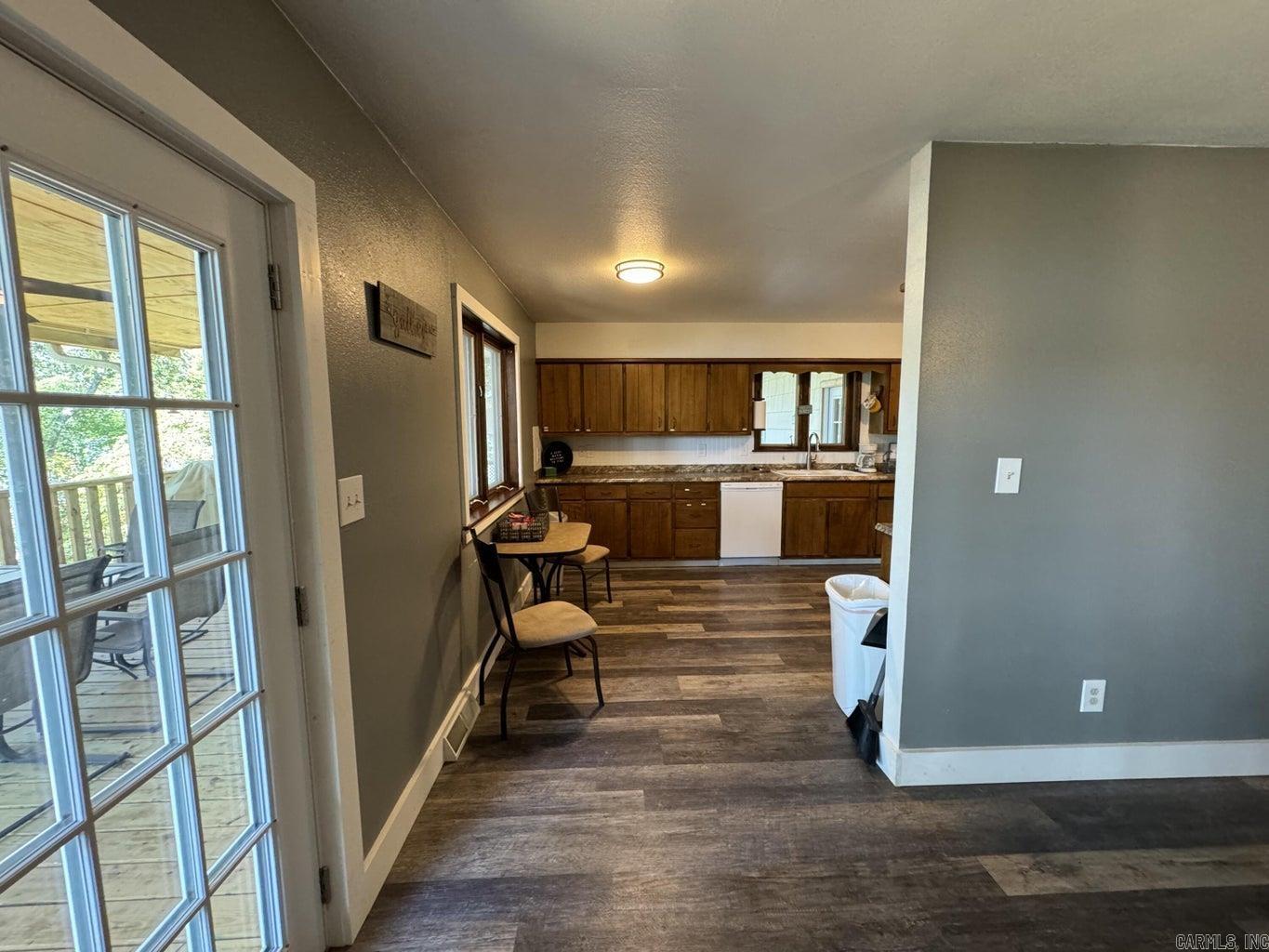 1211 S Edgewater  Horseshoe Bend, AR