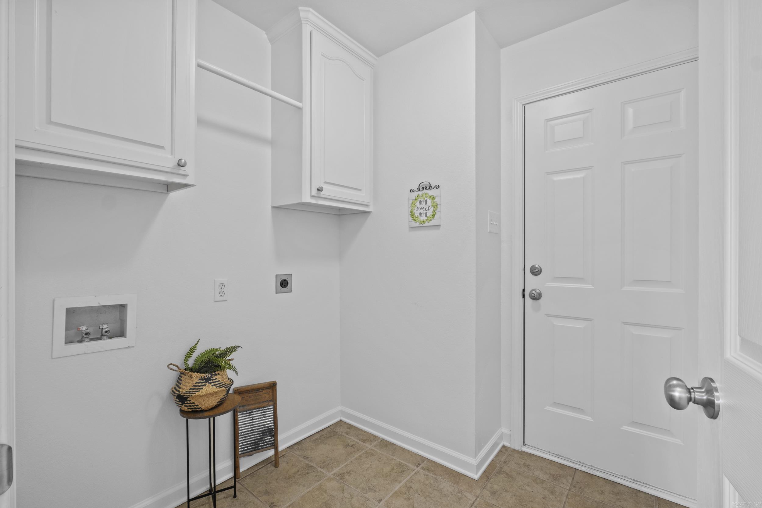 401 W Valentine Rd  Jacksonville, AR