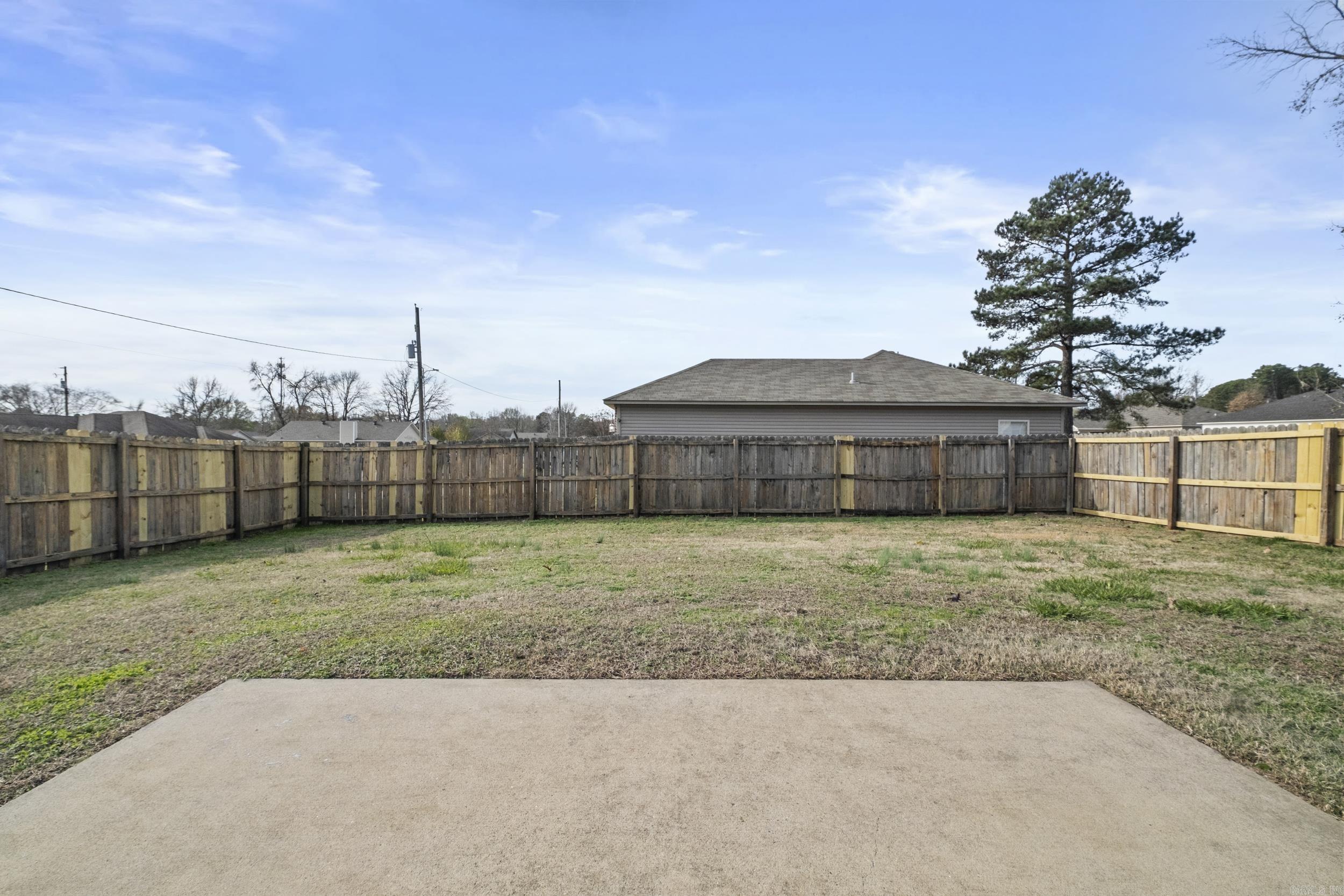 401 W Valentine Rd  Jacksonville, AR