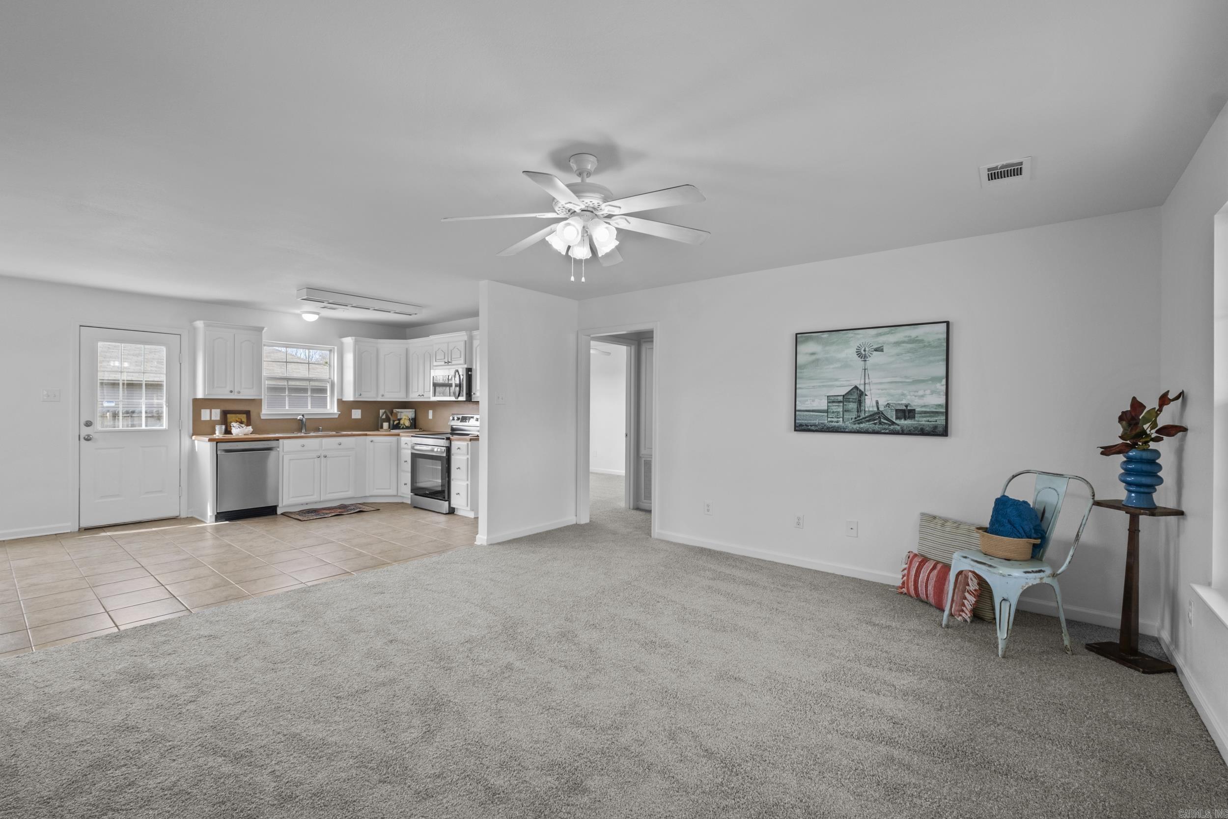 401 W Valentine Rd  Jacksonville, AR