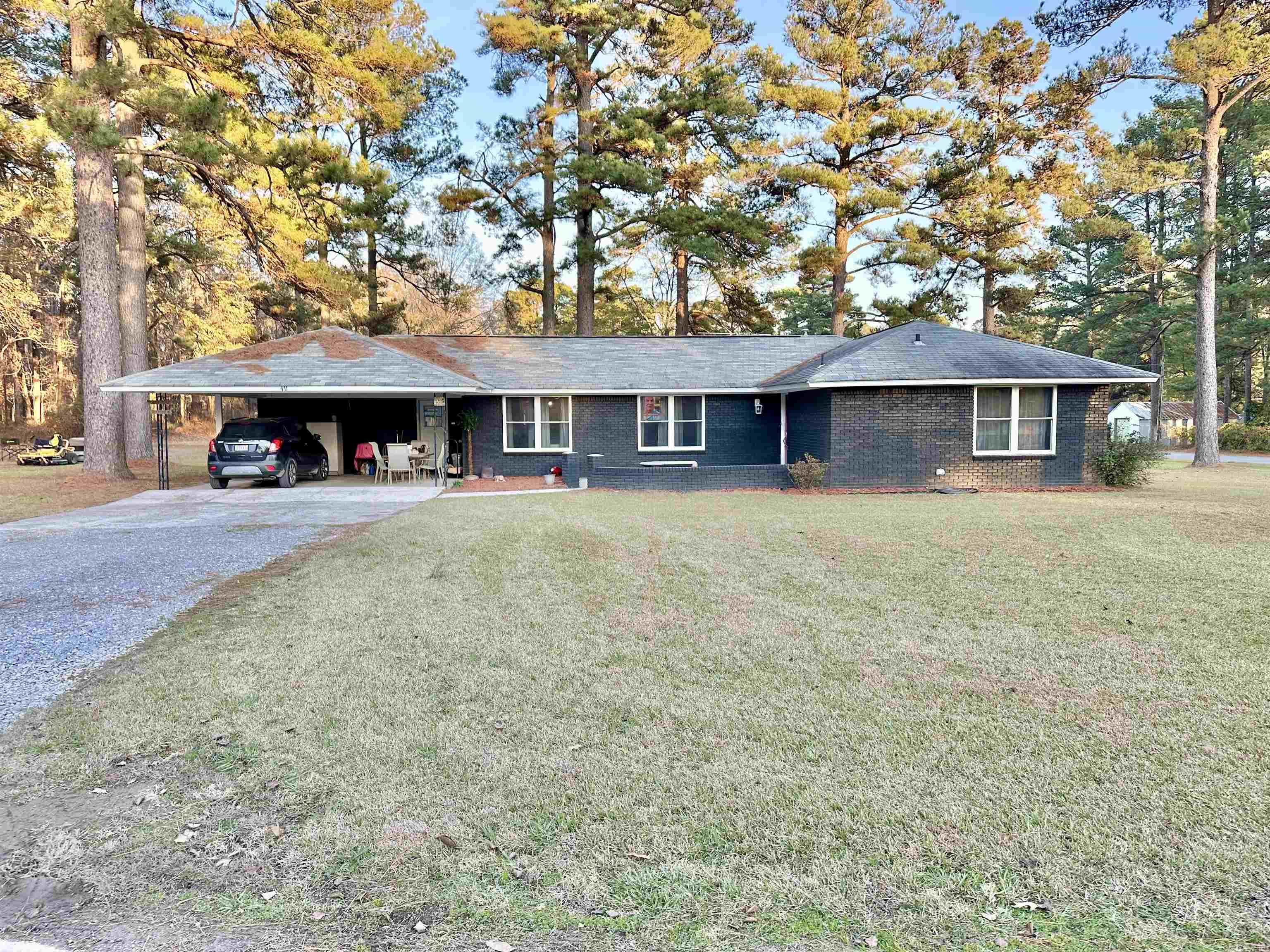 411 Rolling Hills Dr  White Hall, AR