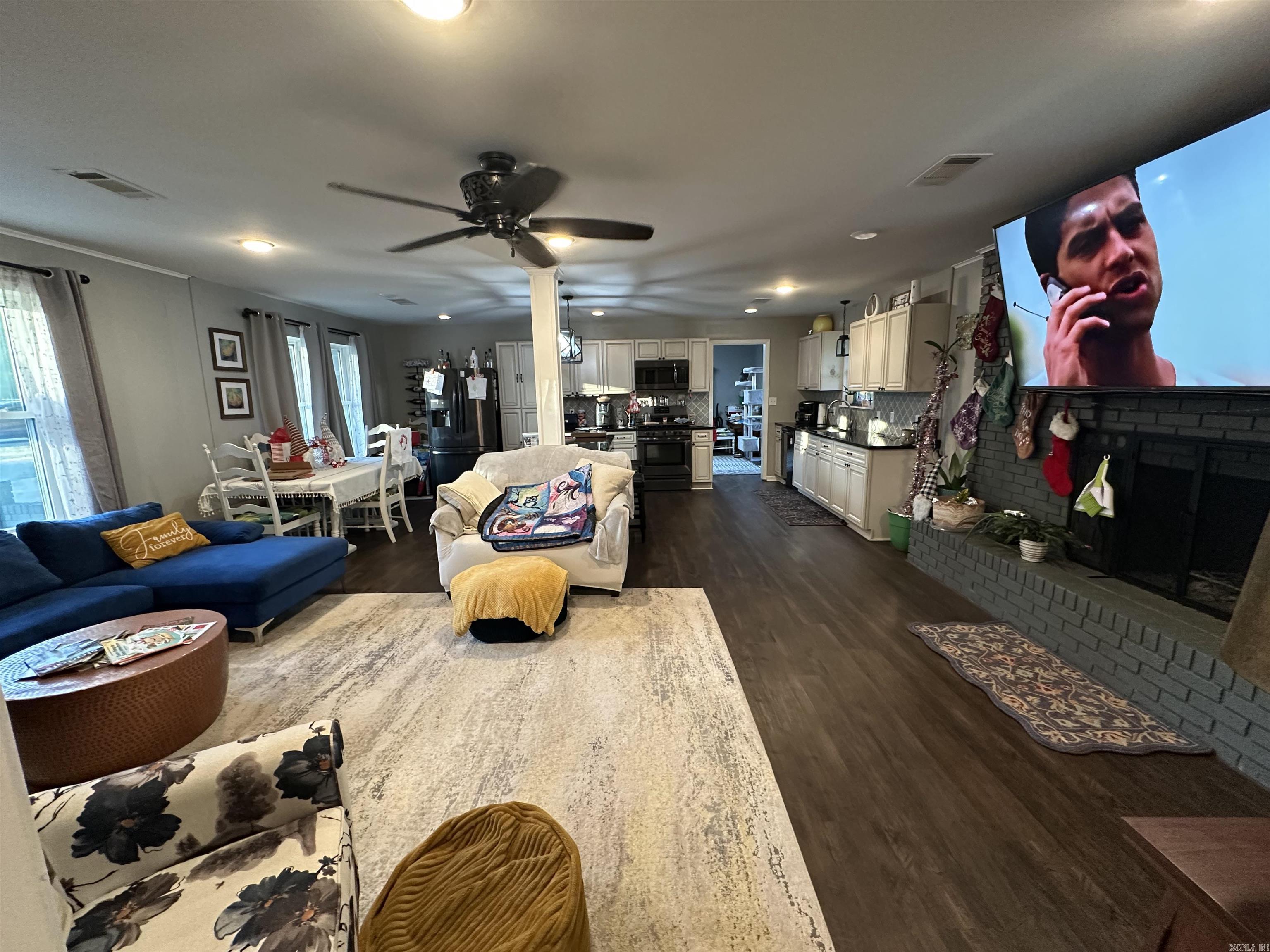 411 Rolling Hills Dr  White Hall, AR