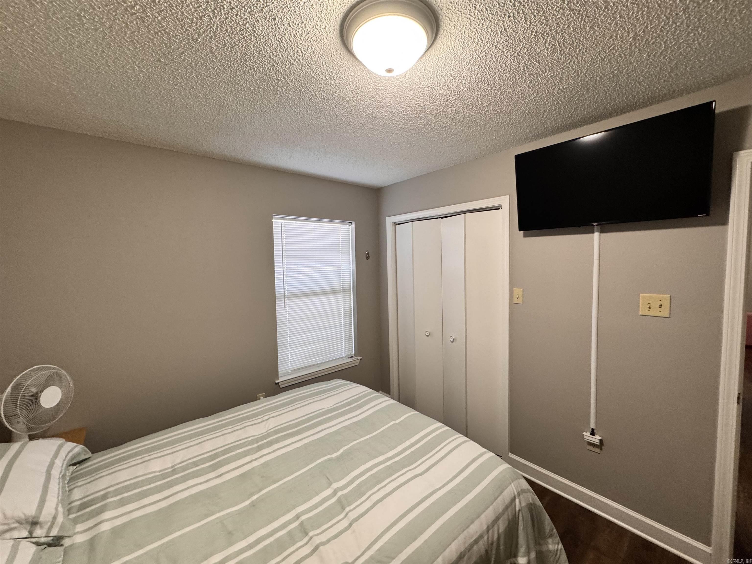 49 Garrett  Greenbrier, AR