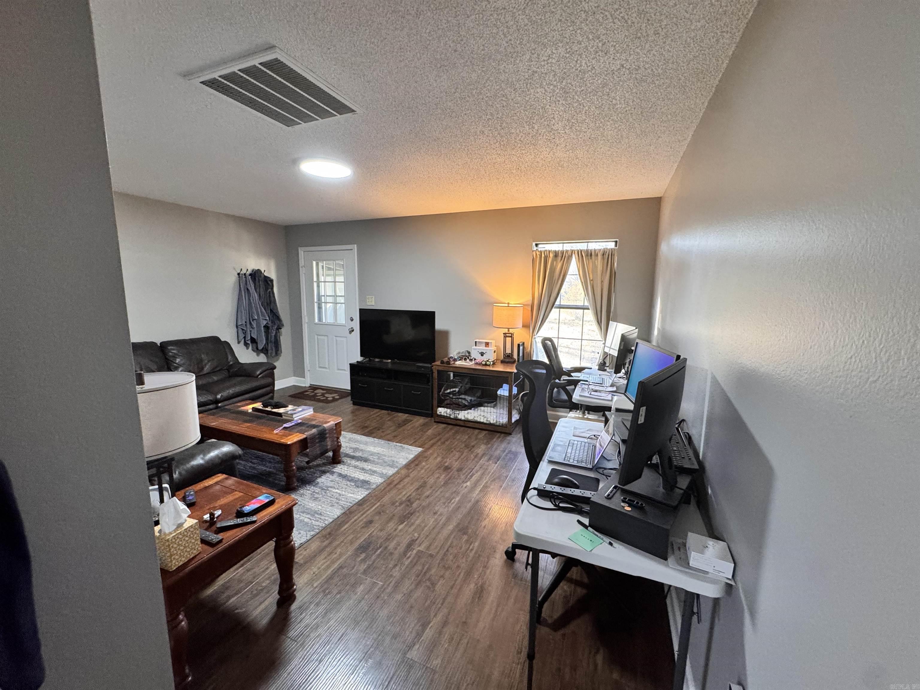 49 Garrett  Greenbrier, AR