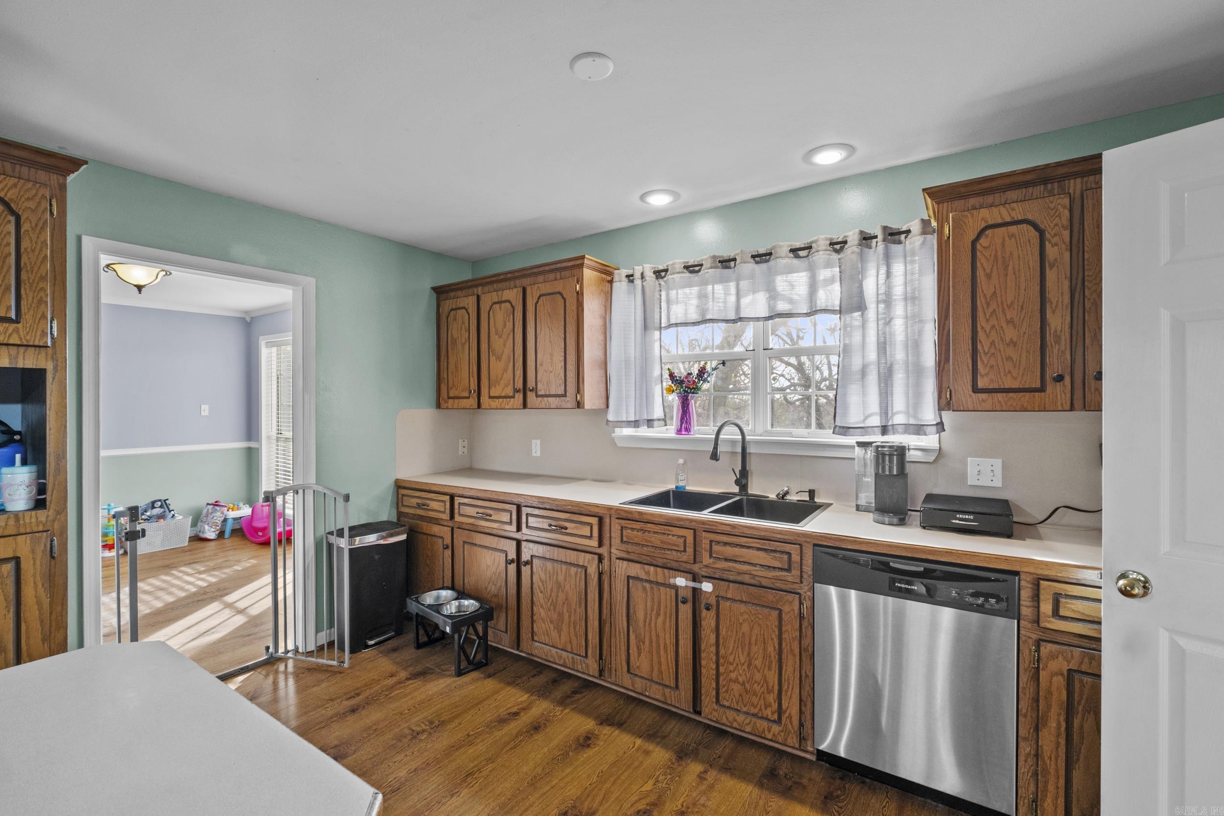 35 N. Sunland Dr.  Cabot, AR