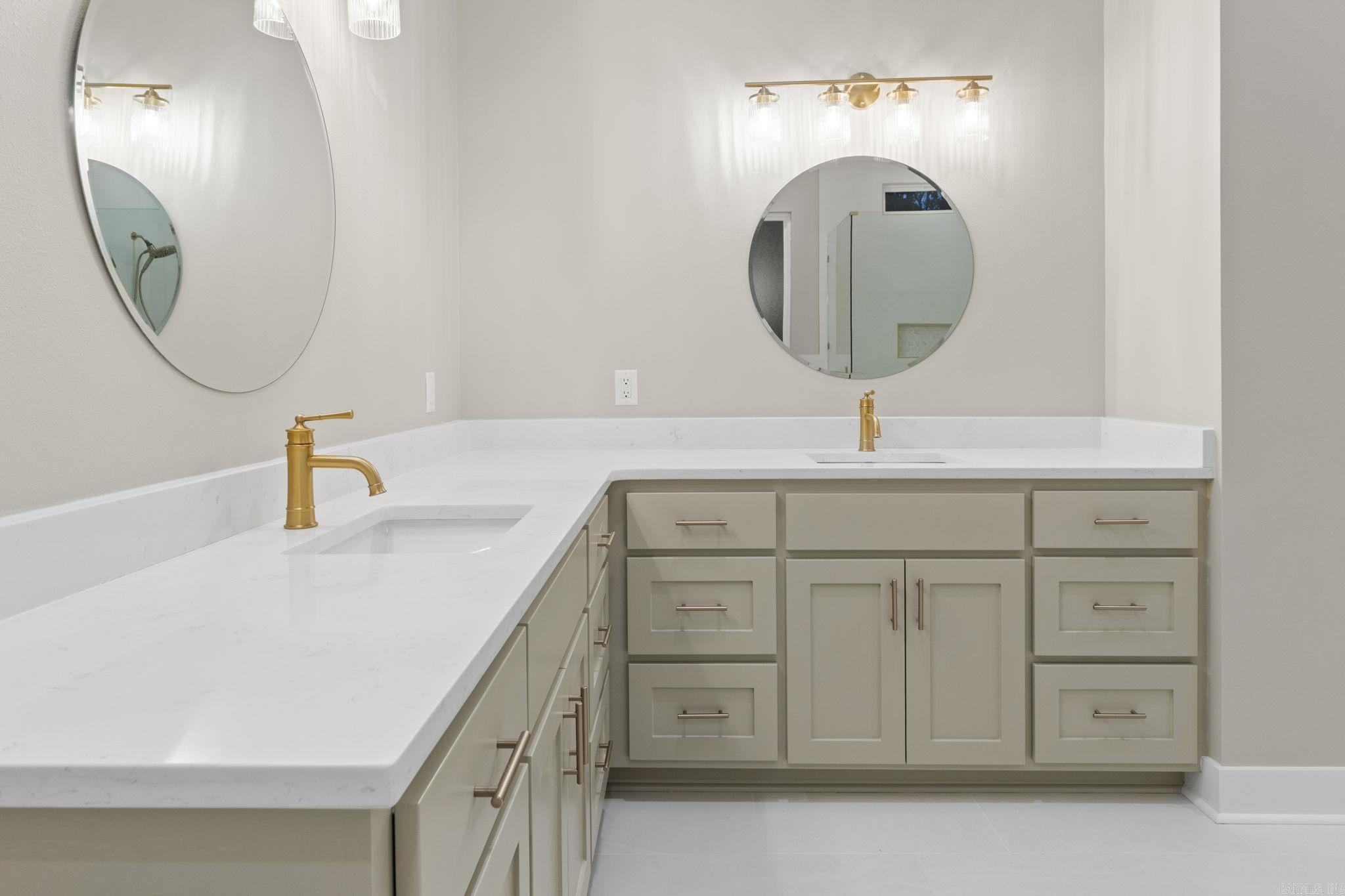 36 Sorpresa Way  Hot Springs Village, AR