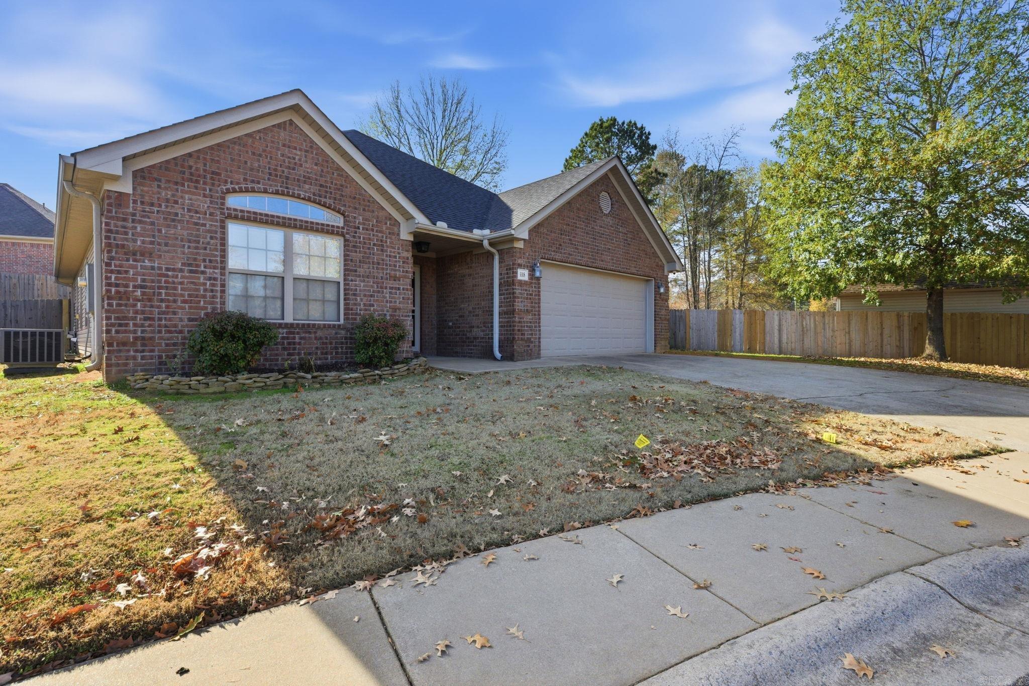 3318 Moss Creek  Bryant, AR