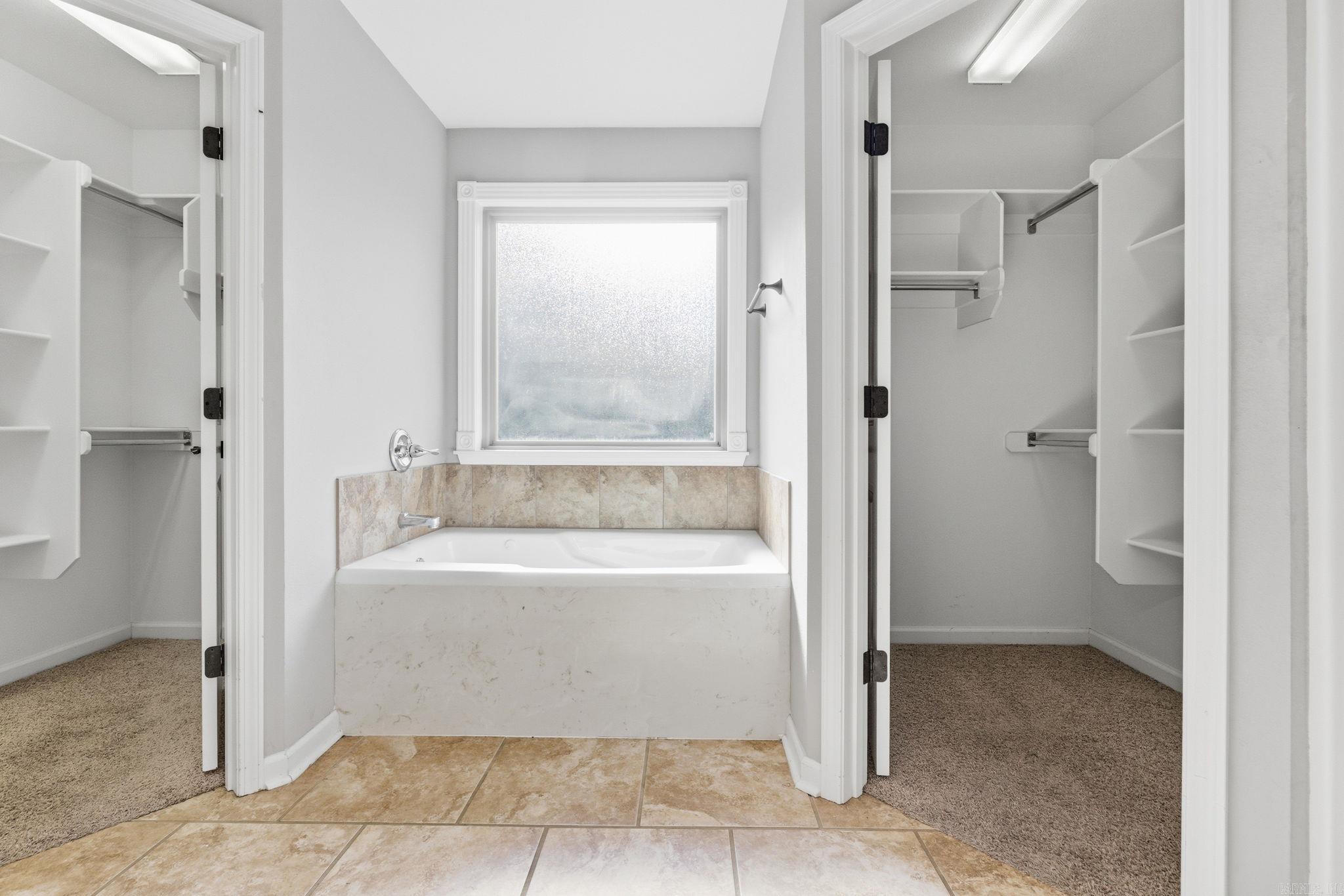 3318 Moss Creek  Bryant, AR