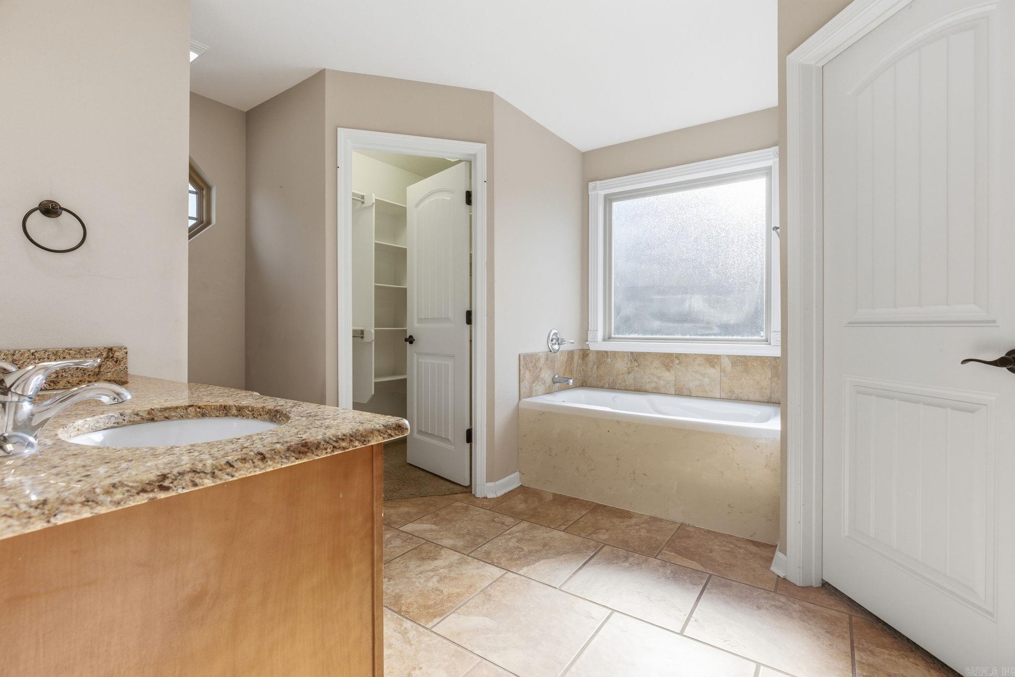 3318 Moss Creek  Bryant, AR